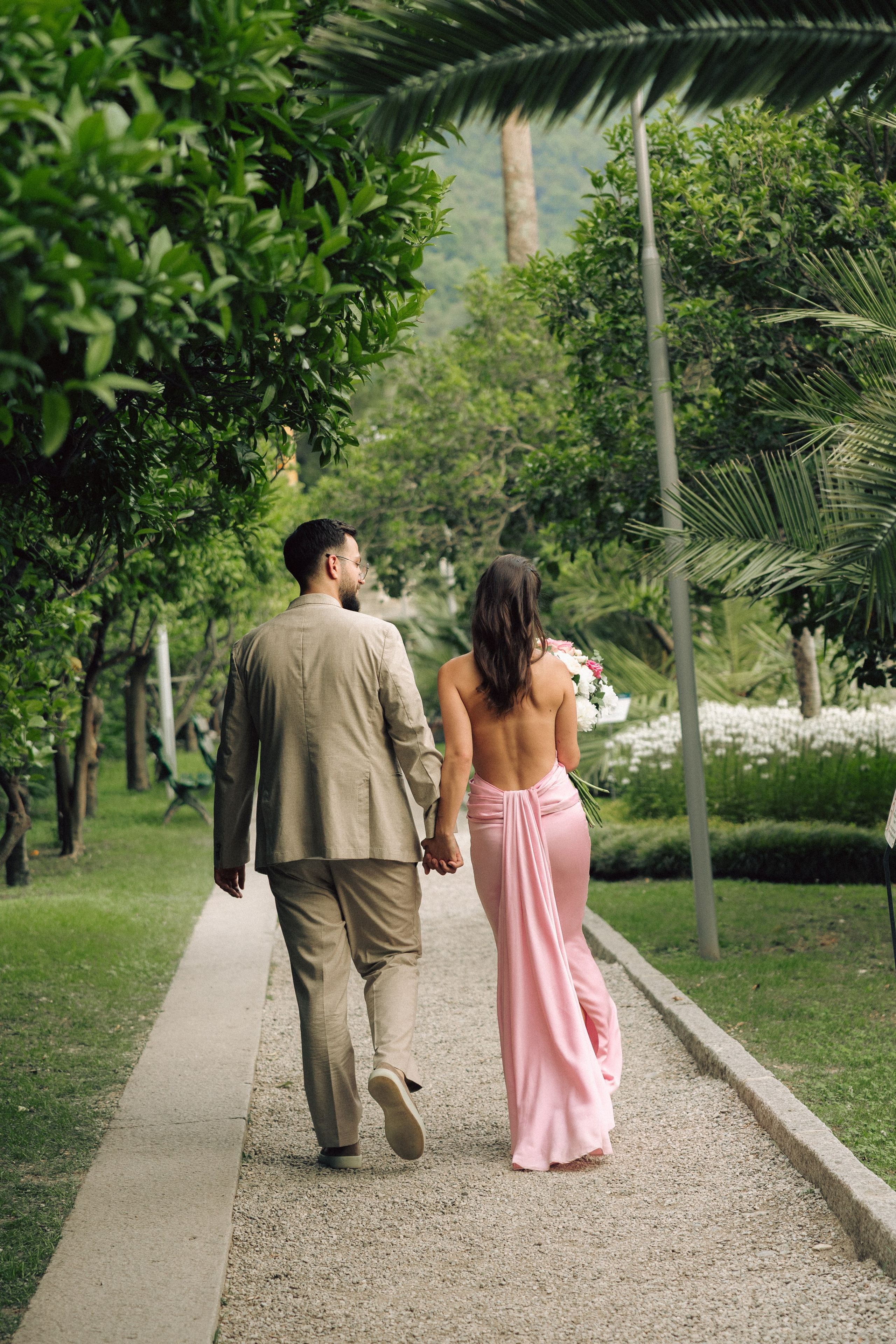 Proposal on Lake Como | Romantic Surprise Engagement Photos in Italy