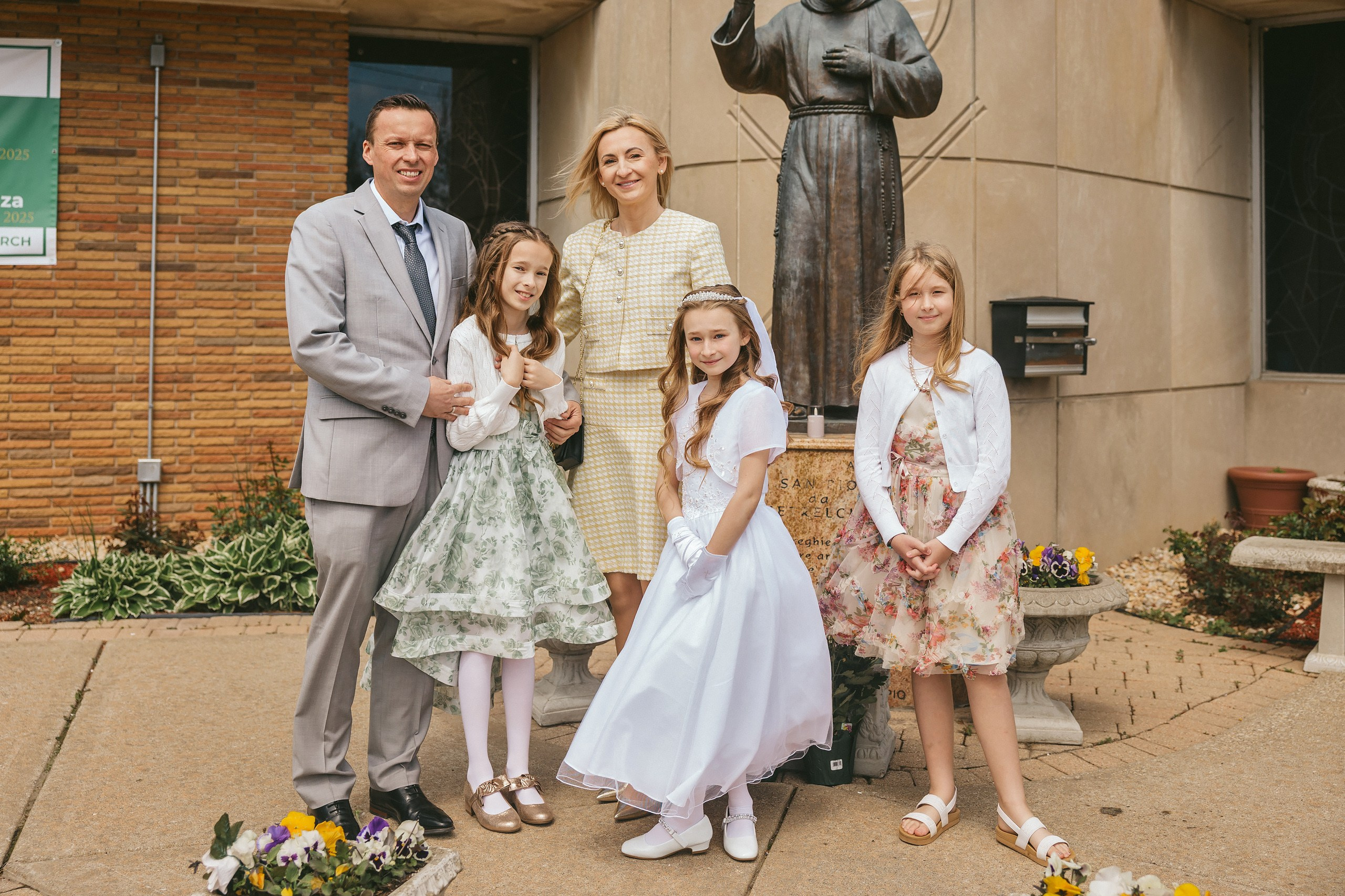 First Communion 05.03.2025. Wedding family event photographer in Chicago Nick Yushevich