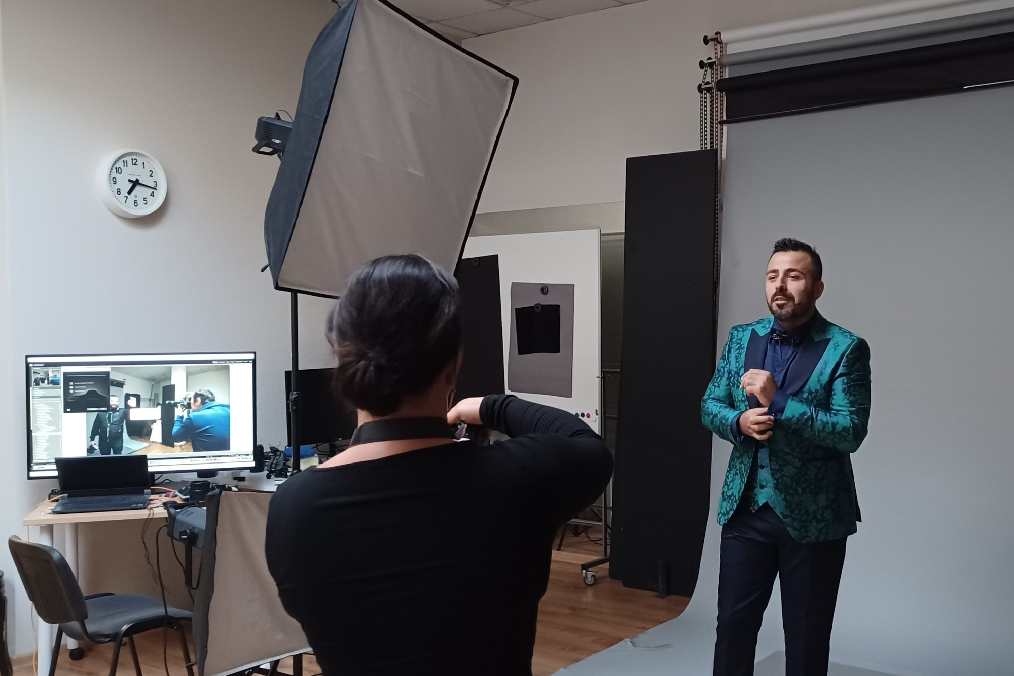 GALERIJA. Fotokursi fotostudijā Rīgā. Profesionāls fotogrāfs Aivars Tipsis