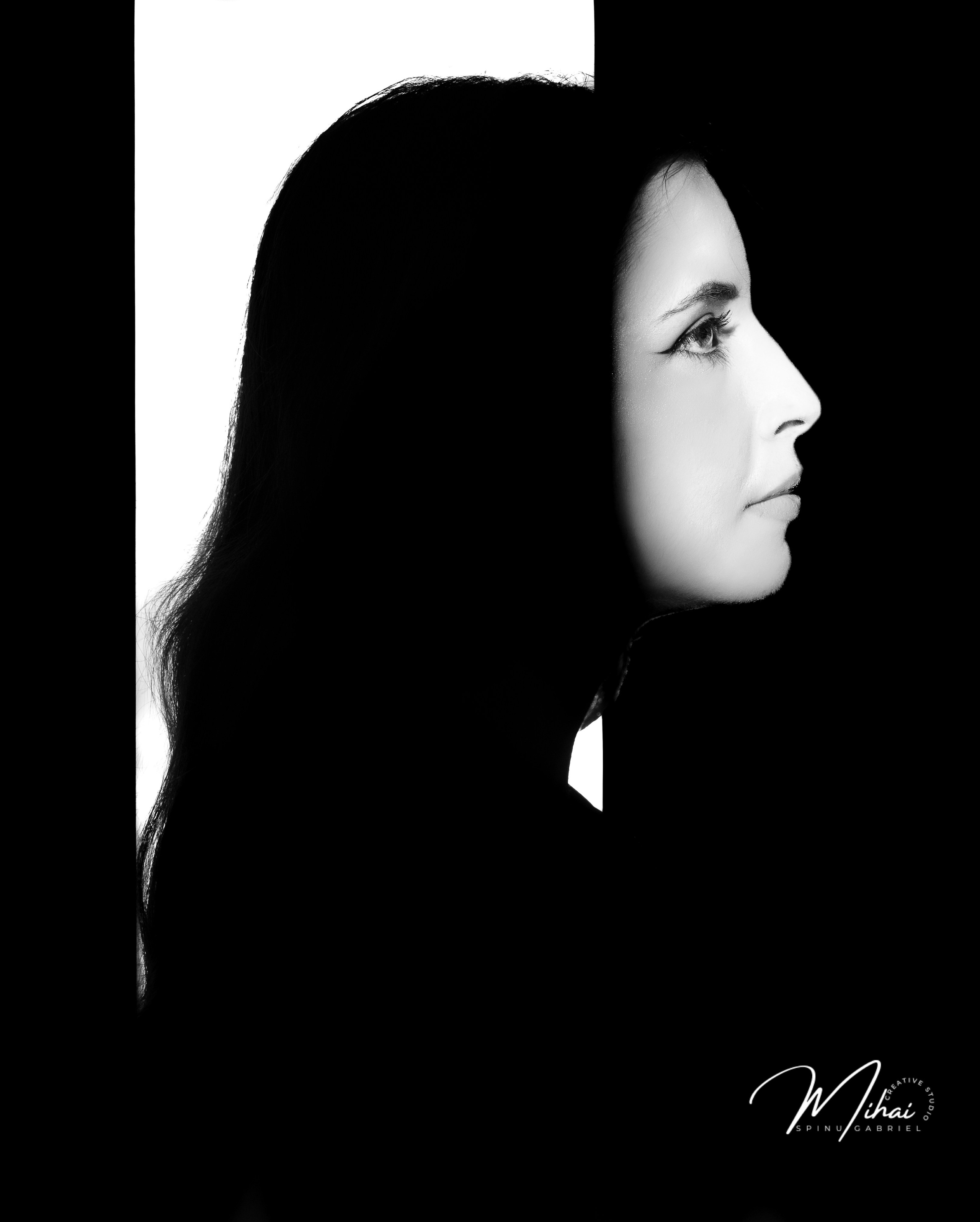 Cristiana. Foto Studio — Fotograf de evenimente, nunti, botezuri, portrete