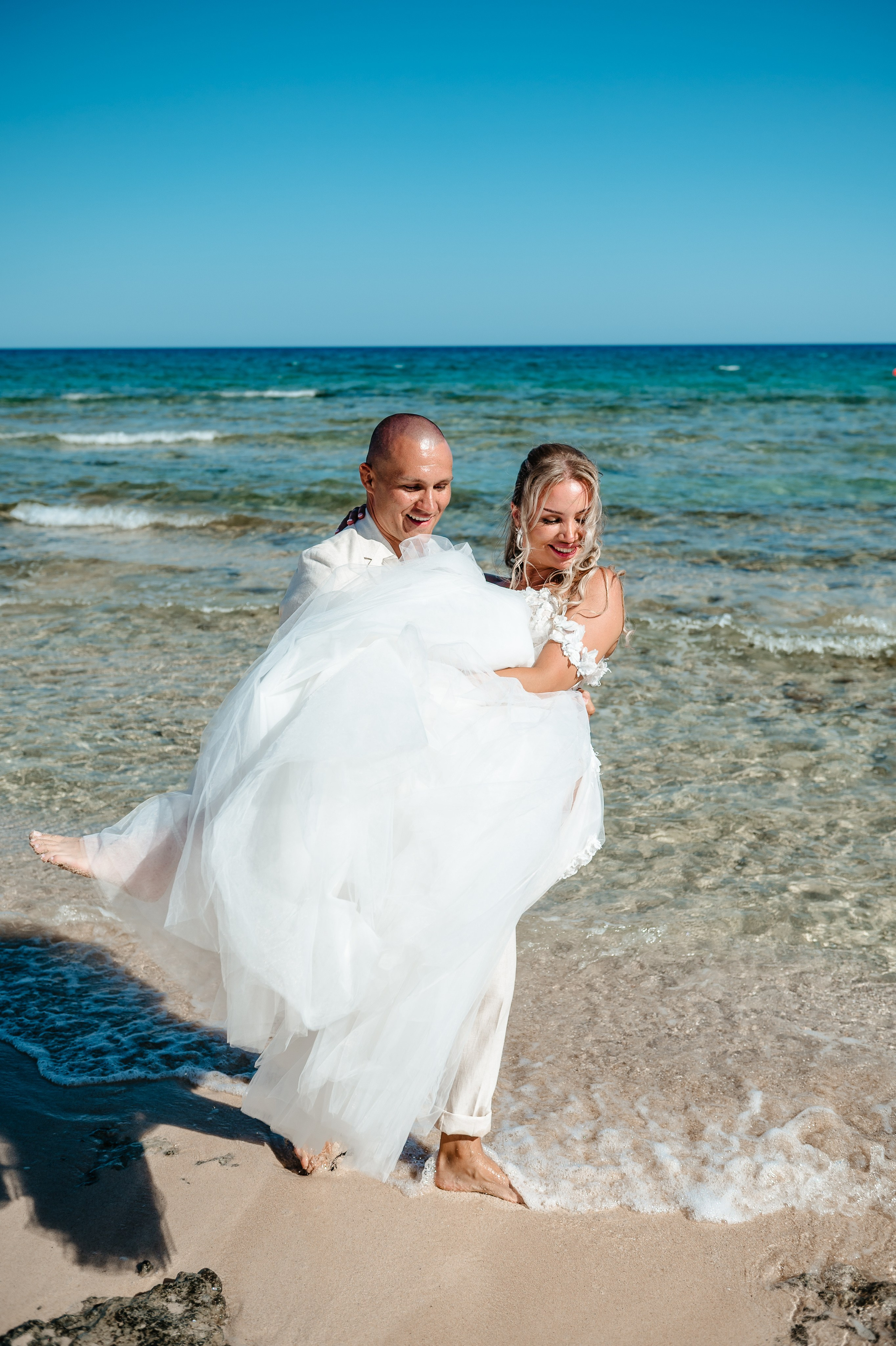 Sirens beach ceremony. AdrianOltean.wfolio.pro