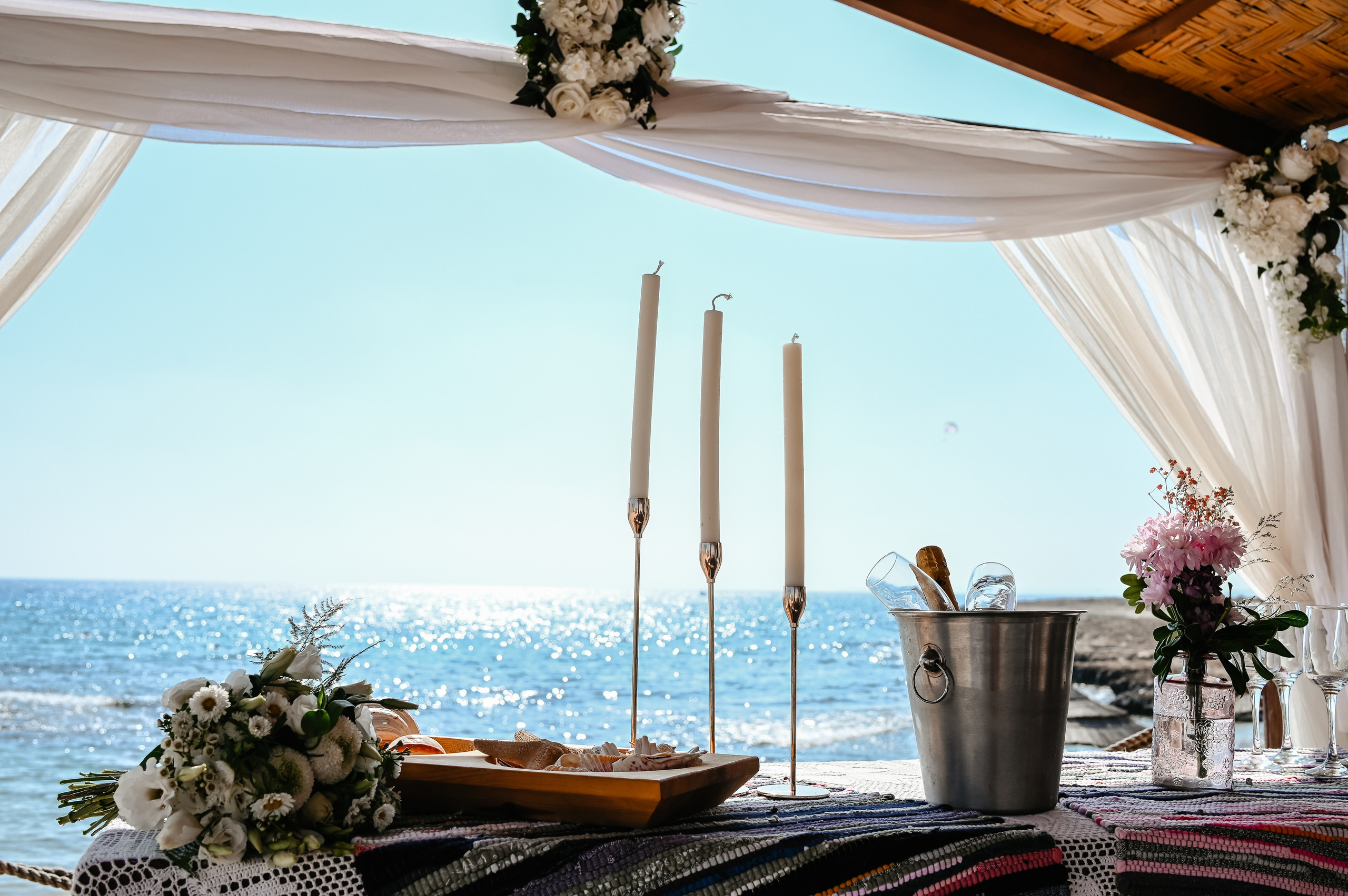 Beach ceremony. AdrianOltean.wfolio.pro