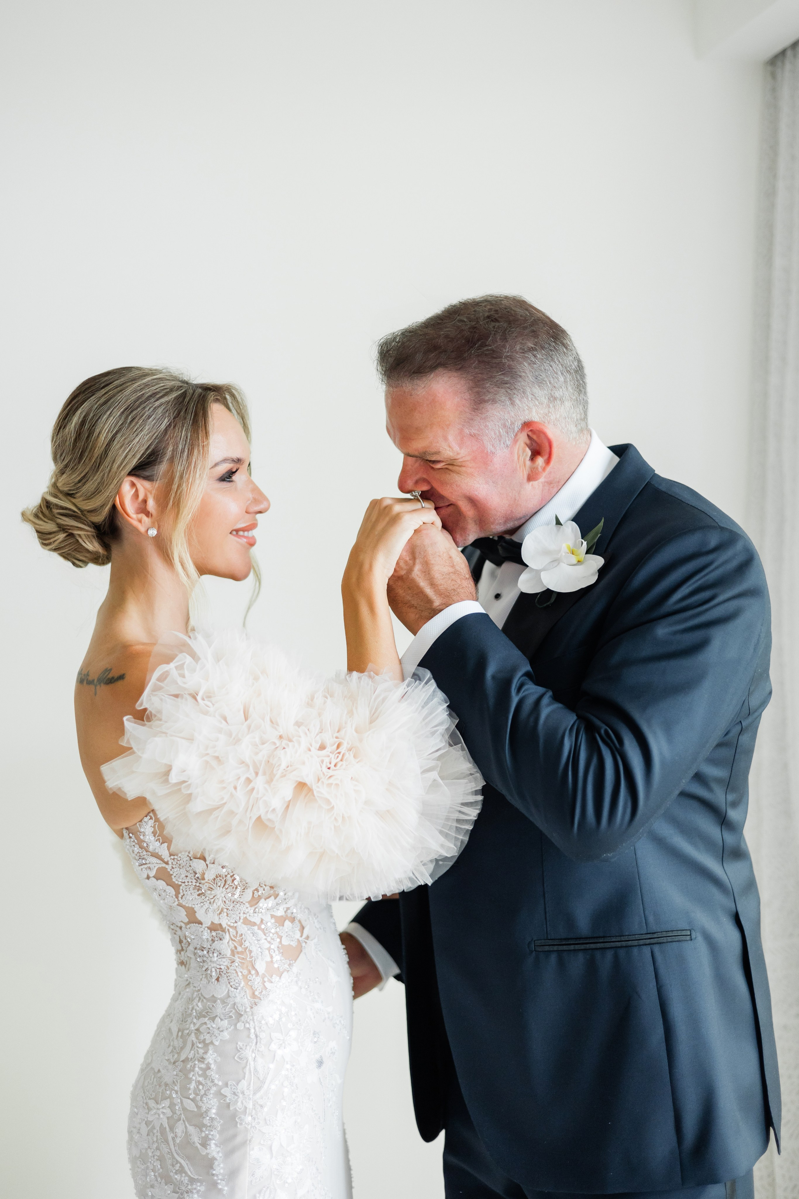 Diana and Filippe Bahamas Wedding. Family and Event photographer in Homestead and Miami areas of Florida