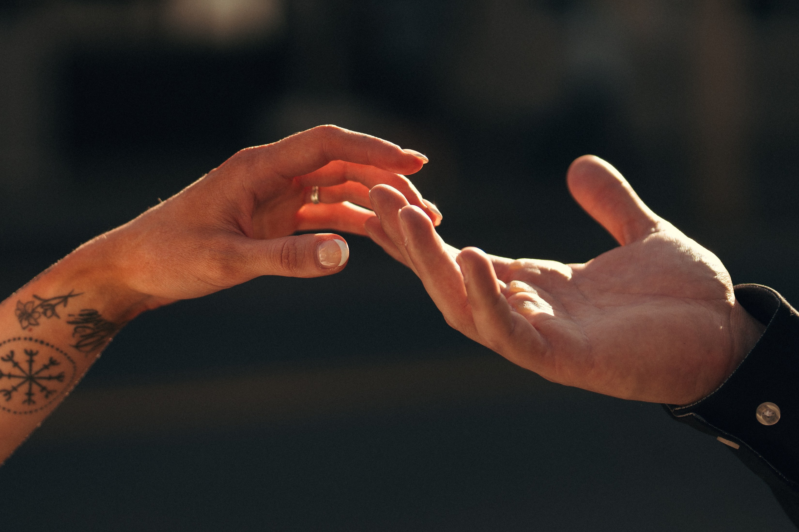 Krystina&Raymond. Wedding & elopement photographer Viktoriya Kravtsov. Las Vegas