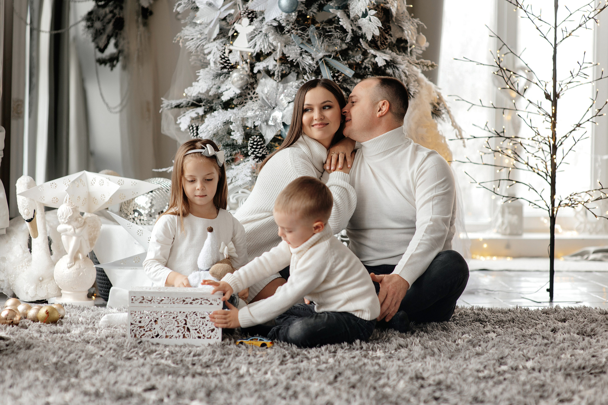 New Year Happy Family. Wedding photographer from Moldova Alexey Chipchiu
