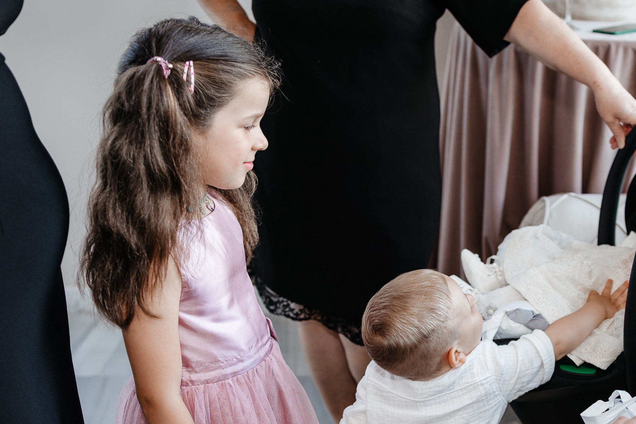 Carla & Ilinca. FotoACTIV.ro - Imaginea ta contează