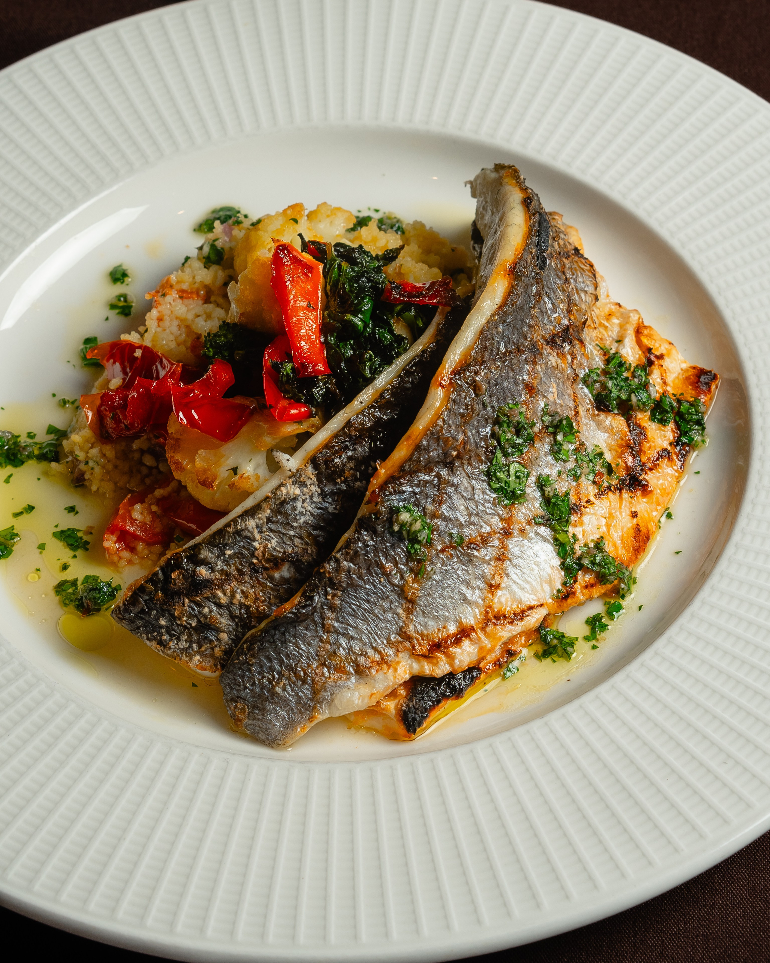 Luna. Welcome to my video and photo world!