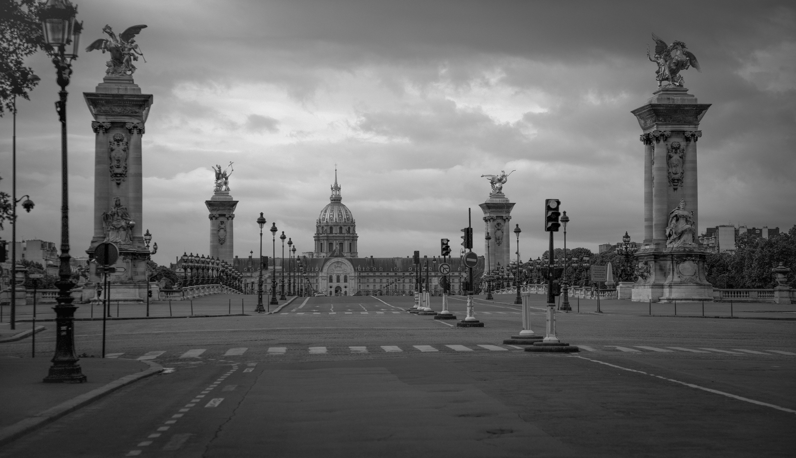 PARIS. Photographe Karen Tatevosian