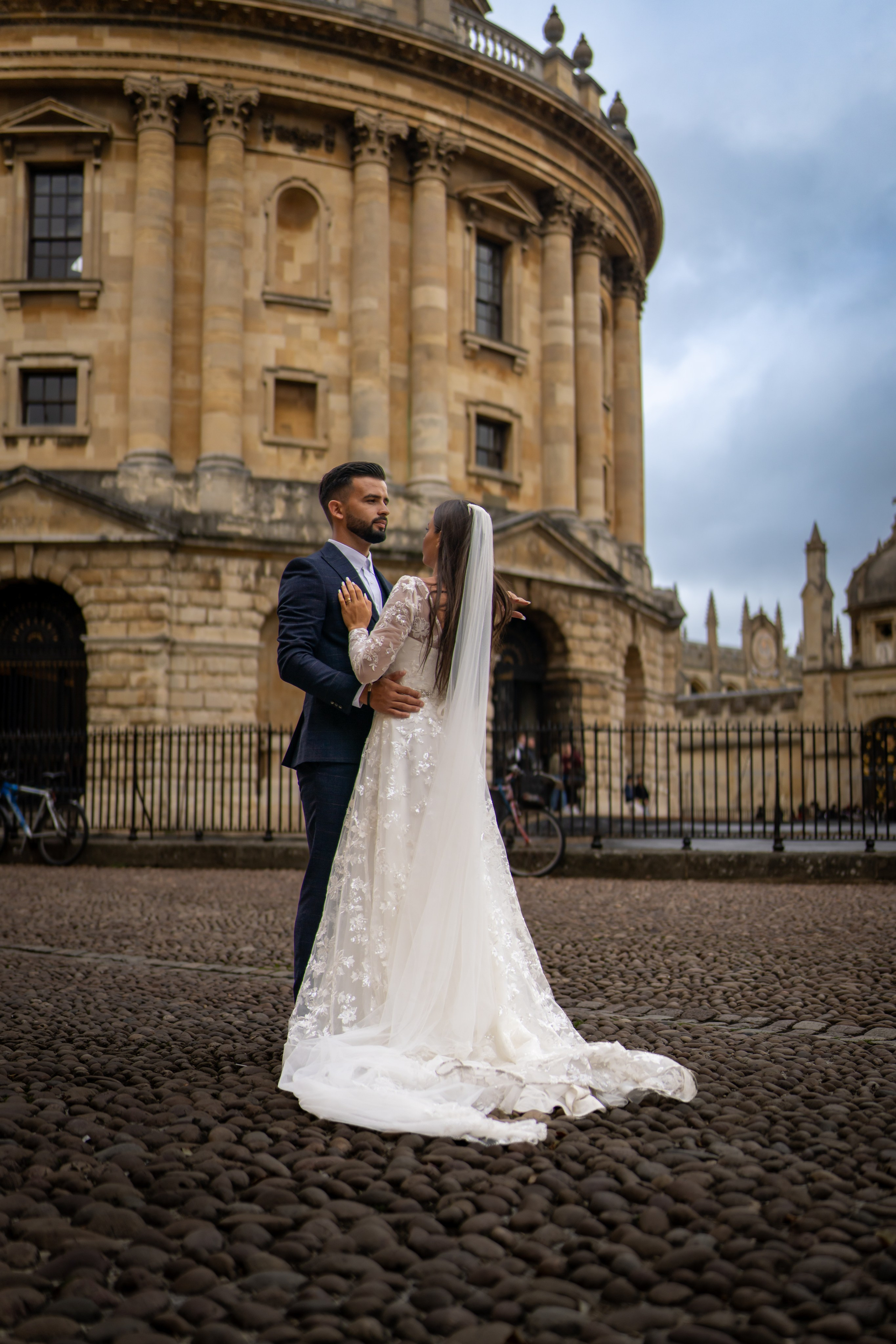 ANDREI & ANDREEA -trash the dress. Main