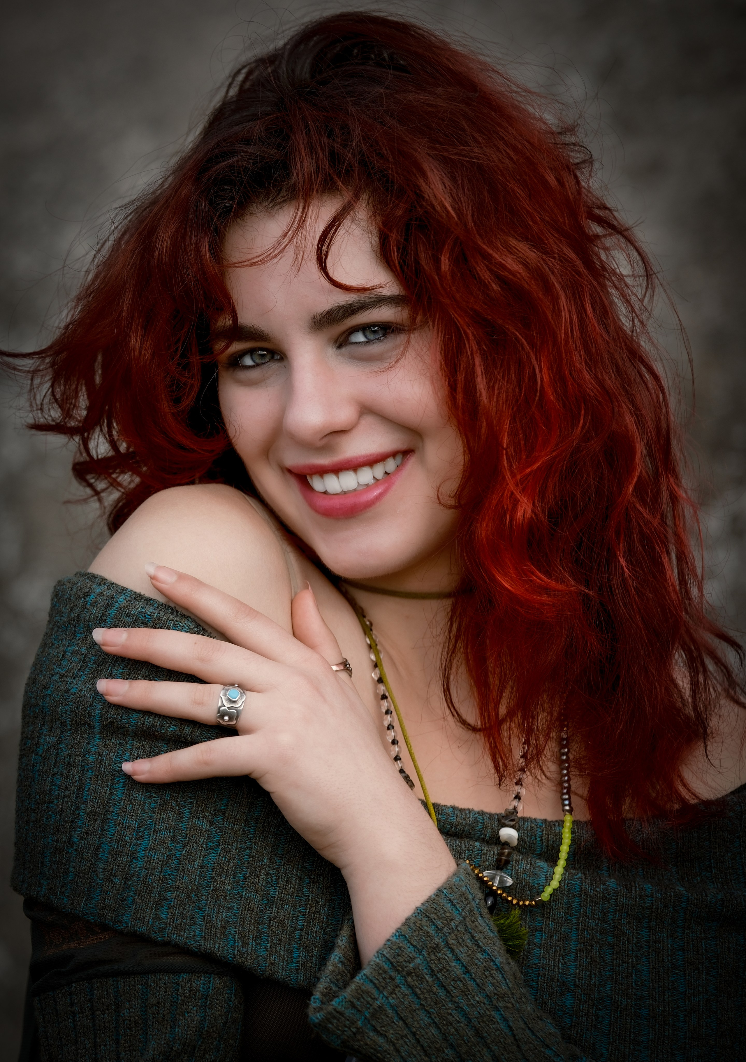 Katie Bassanesi. Glow Pixel