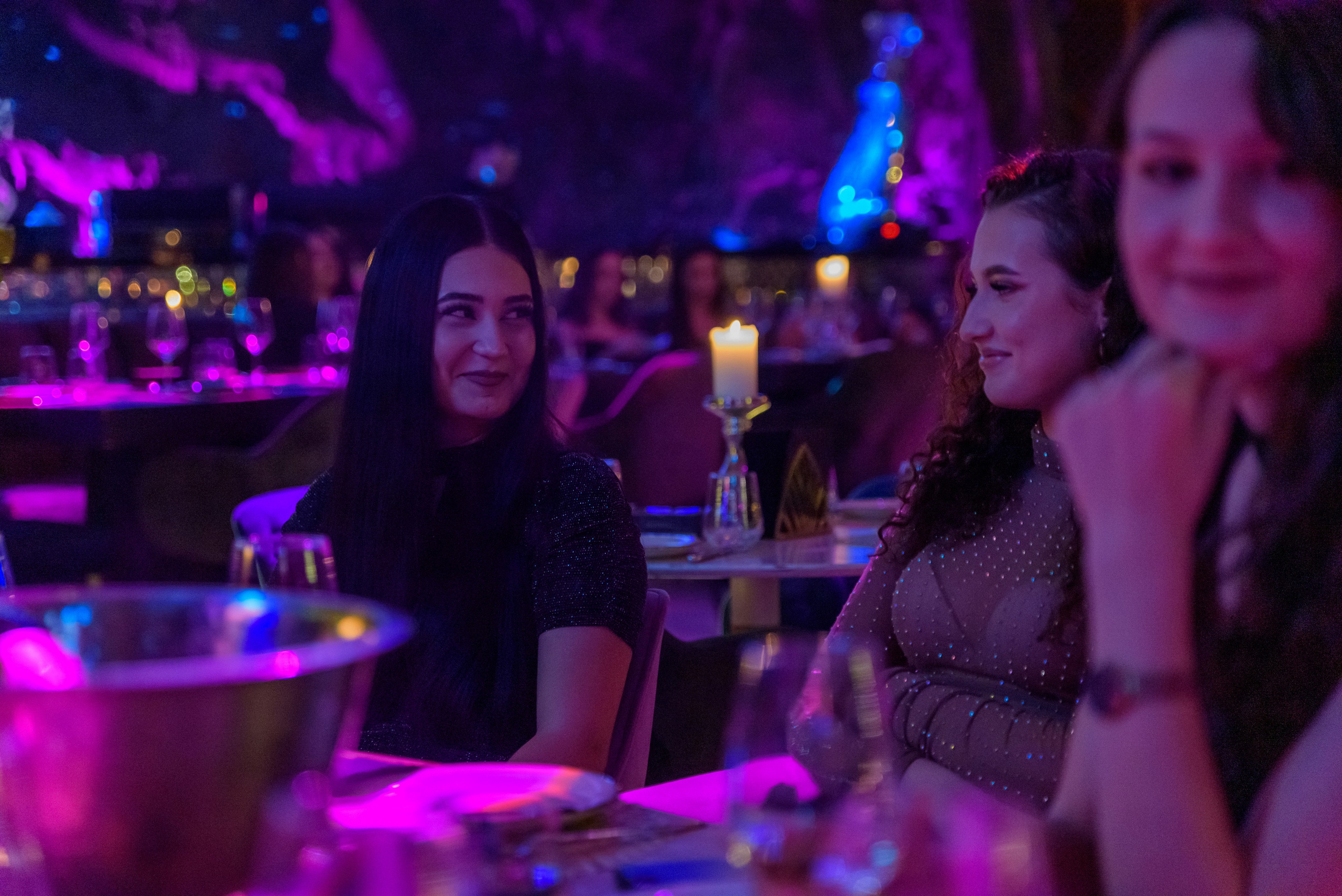 Coming of age photographer, birthday photographer, party photographer, corporate photographer, children's photographer, professional Bucharest photographer, club photographer, private peterceri photographer, bairam photographer, gymnasium photographer, graduation photographer, university graduation, 4th grade graduation, 8th grade graduation a, photos at the end of the school year