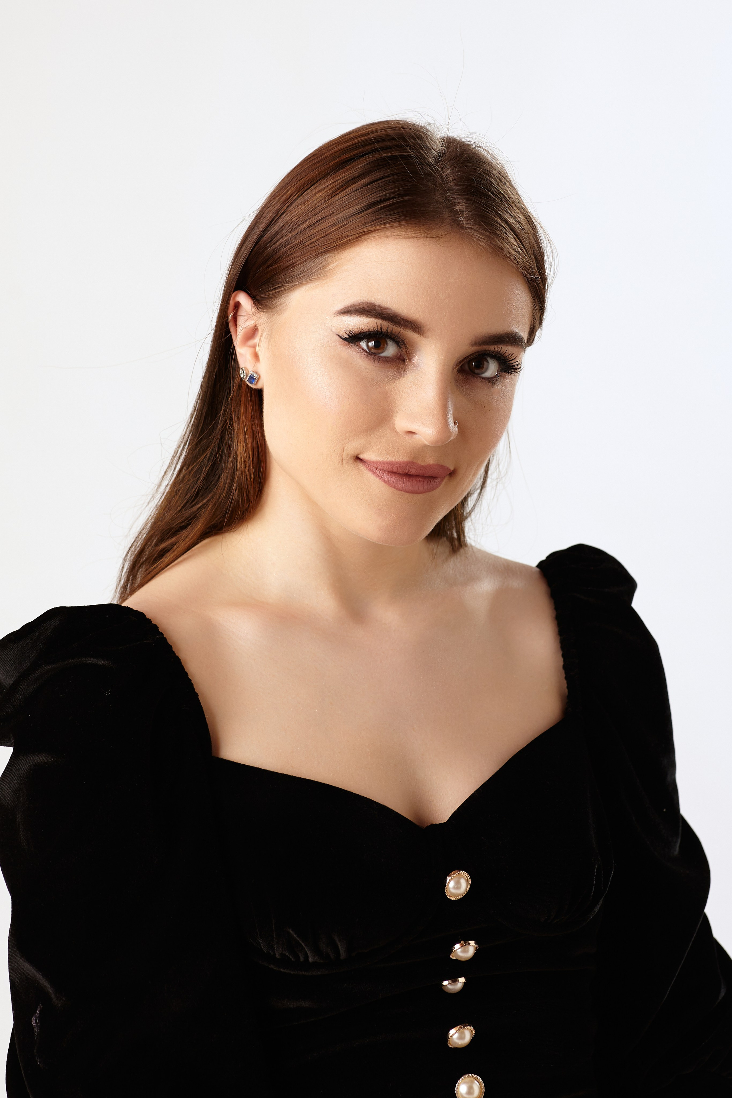 Haarpflege. Dmitrii Lukinykh | Visuelles Storytelling & Cinematische Fotografie in Hamburg