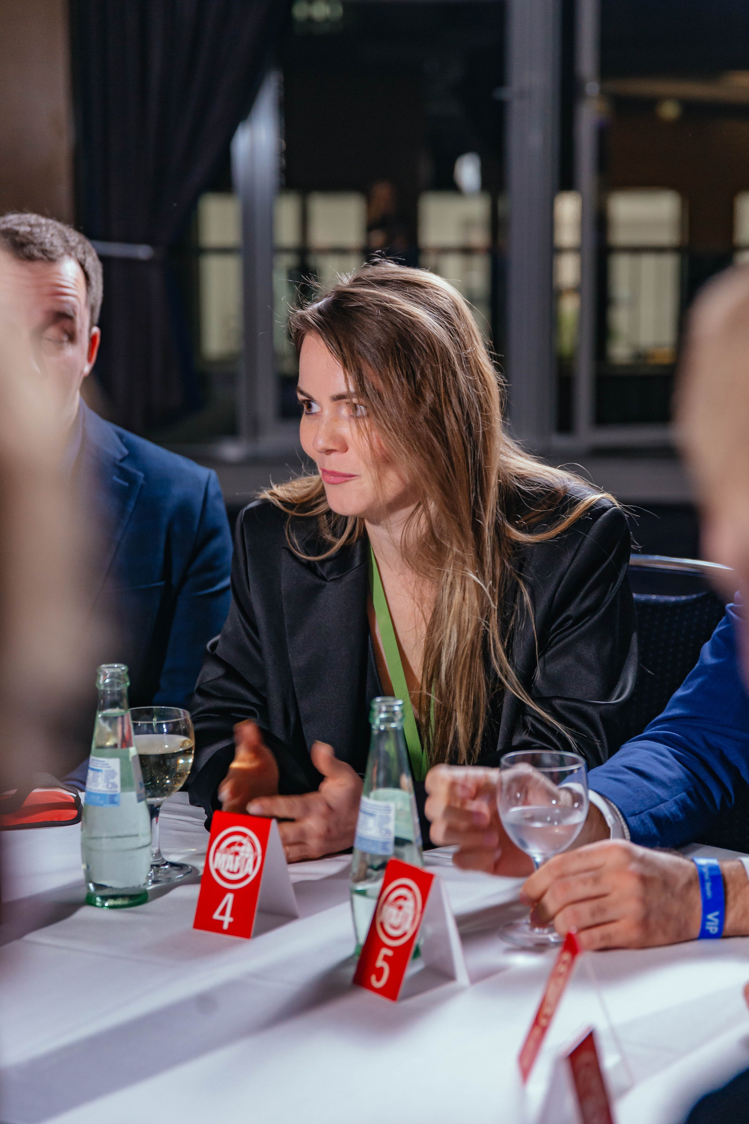 Club Bizon. Portrait family photographer in Berlin Elena Zakh