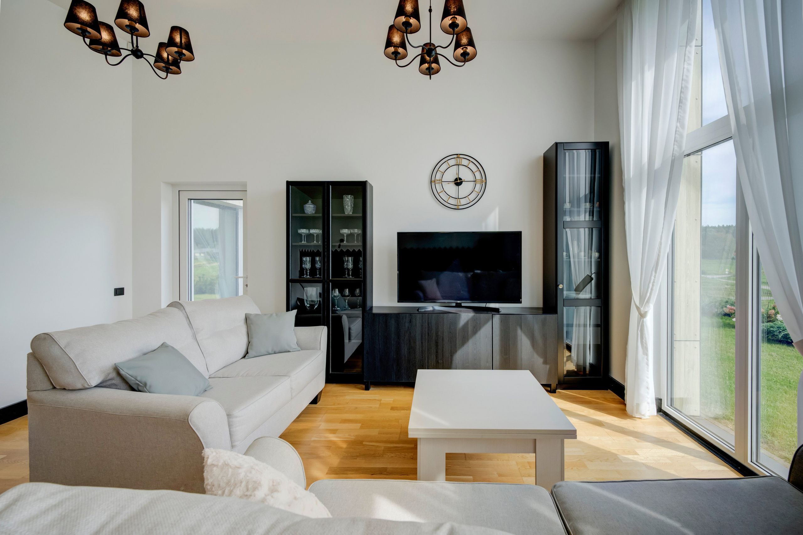 Kalvių 2-oji, Pikutiškės. Namas. Elina Sapiega fotografė Vilniuje