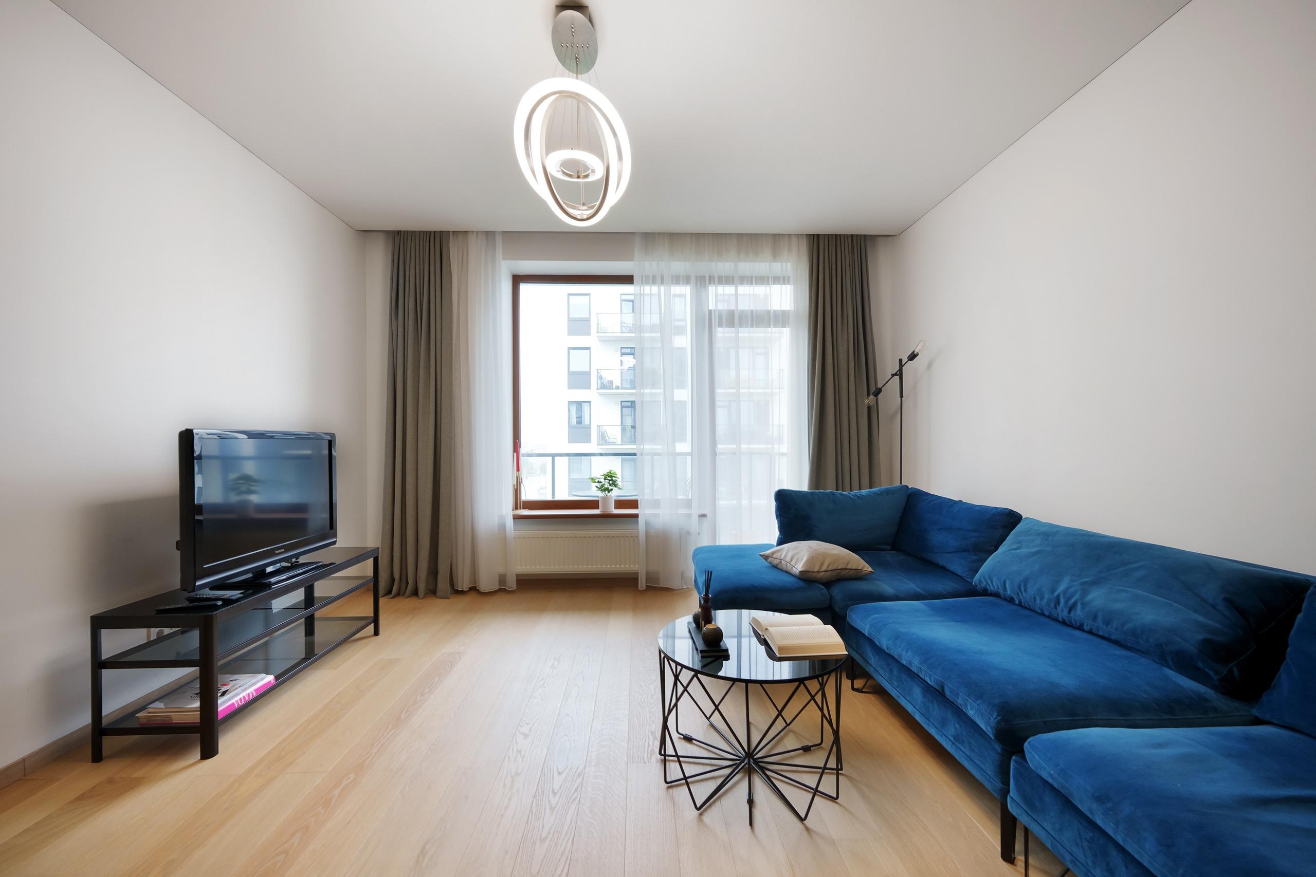 Smolenskio g. 35. Elina Sapiega fotografė Vilniuje