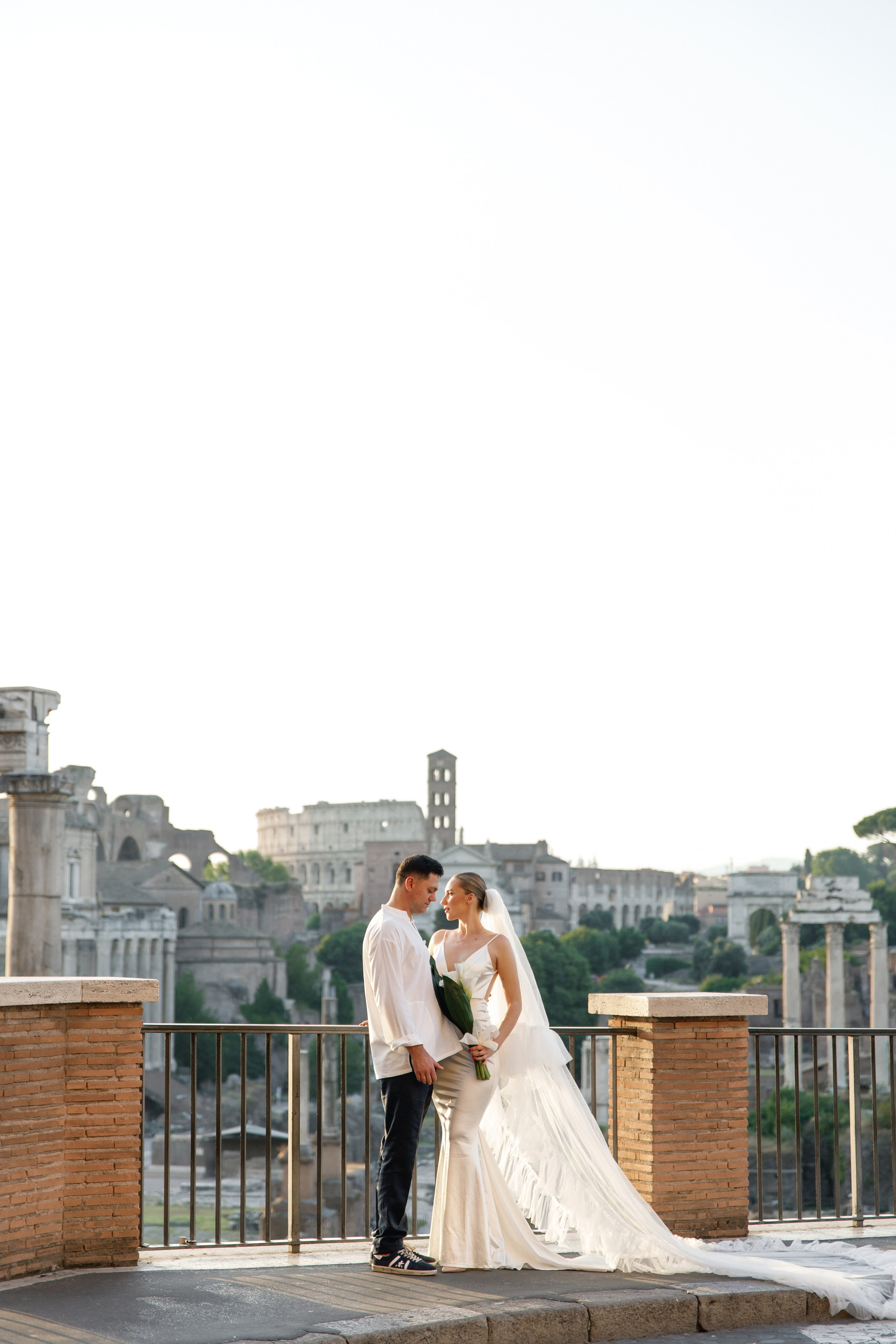 Elopement in Rome. Wedding Photographer Rome Tuscany Como Sicily Puglia Amalfy Italy- Oksana Savenchuk