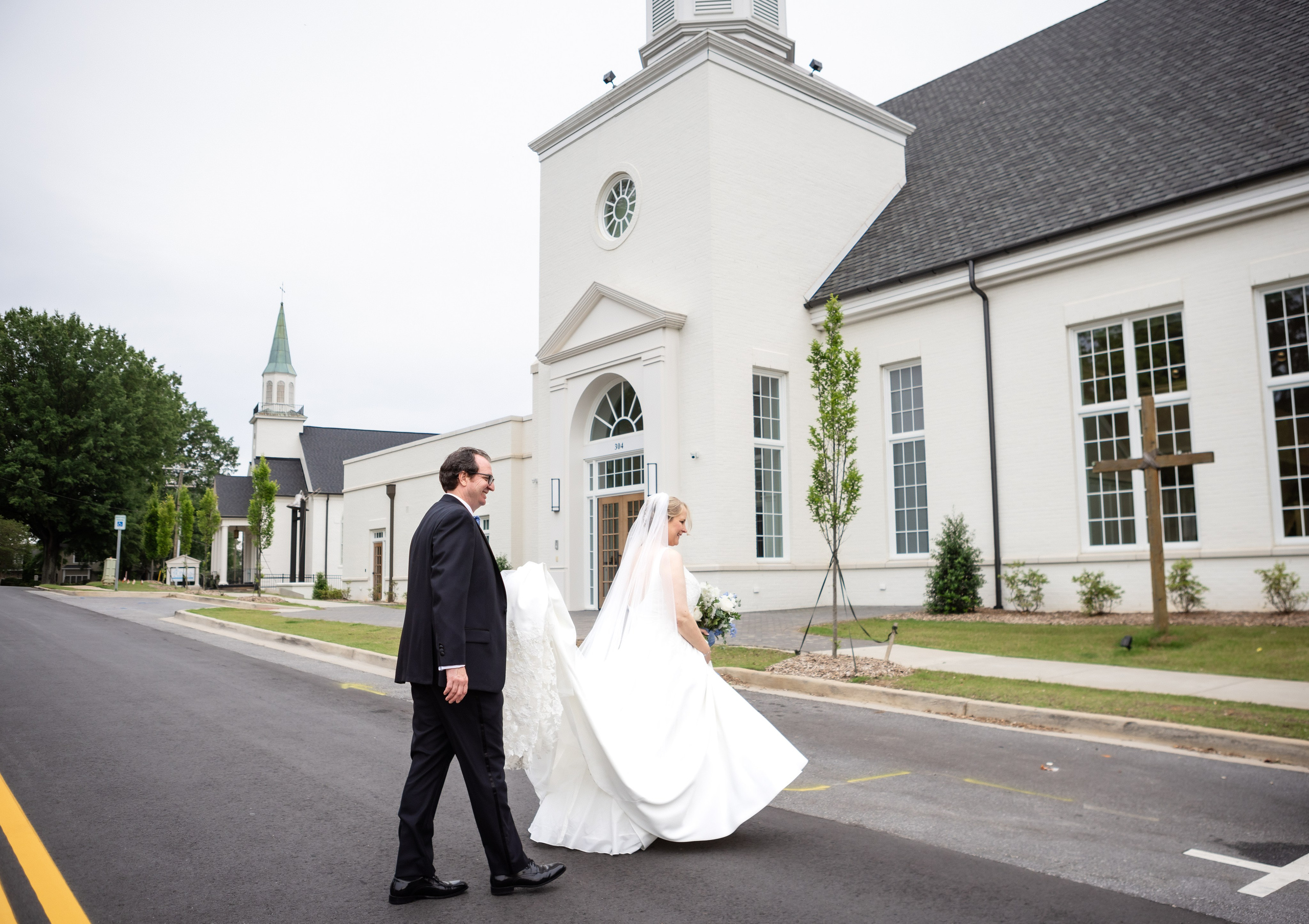 Anne and Aaron: A Love Story Written in Music and Art in Greenville SC. Wedding and portrait photography in Greenville SC