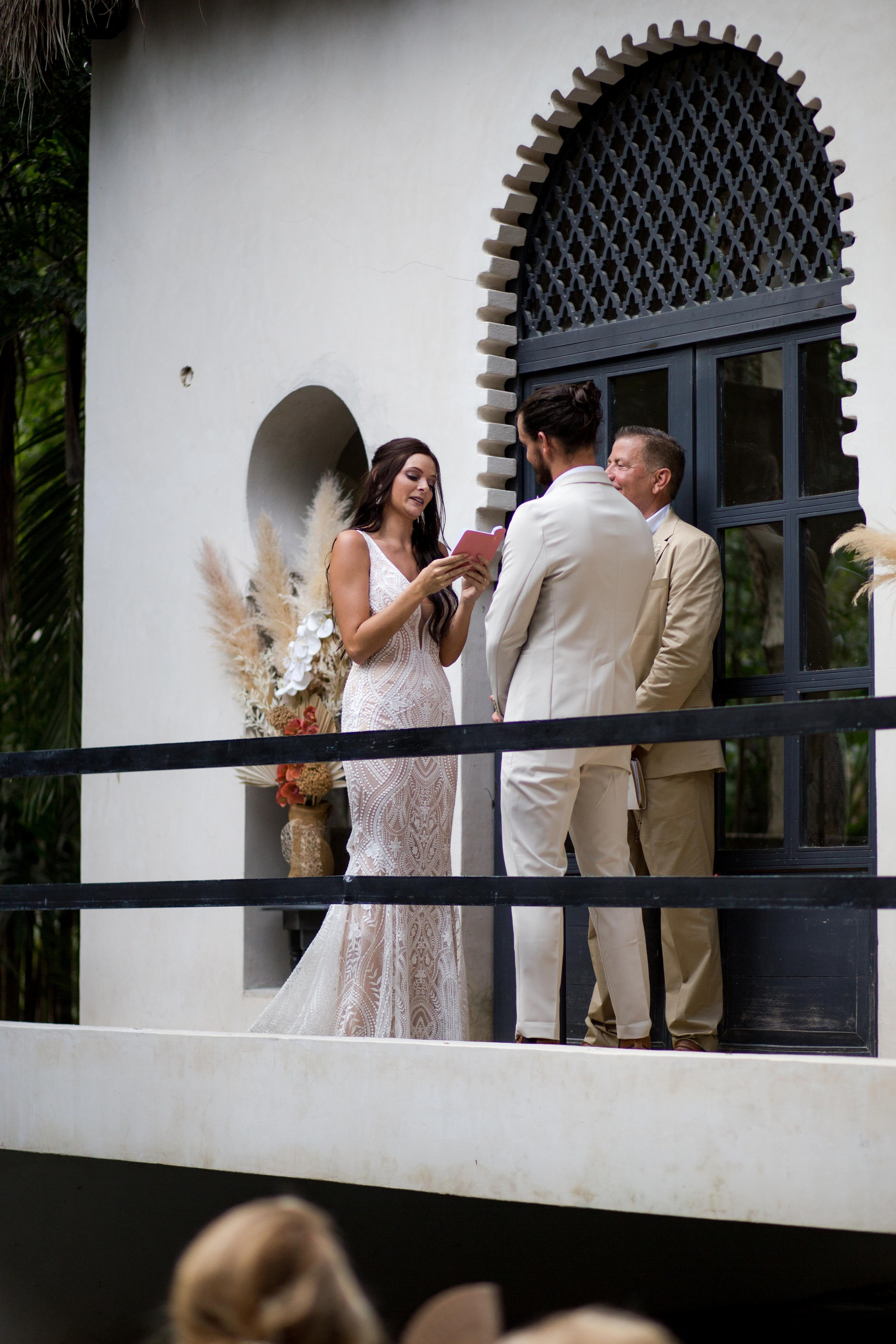 Wedding Photo Cancun. Alfredo Vazquez Wedding Films & Photography | Mexico & Destination Weddings