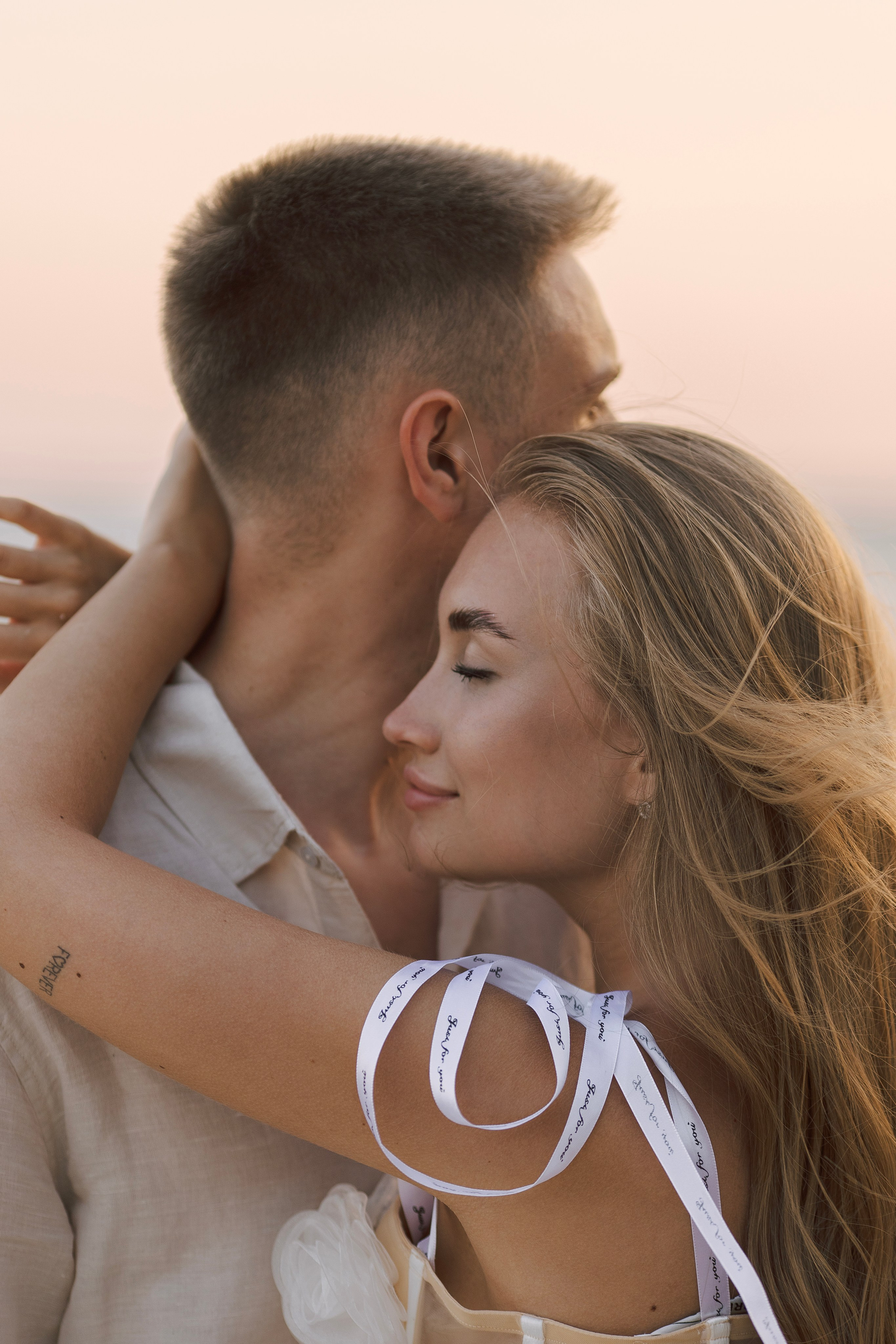 Фотограф в алании,Фотосессия в Алании, Фотограф Алания, свадебный фотограф в алании. Пляж. Love story на пляже клеопатры на закате. Аланья. Алсу Девели | Свадебный и семейный фотограф в Турции Алании, Алания, Аланья, Сиде, Белеке, Анталия