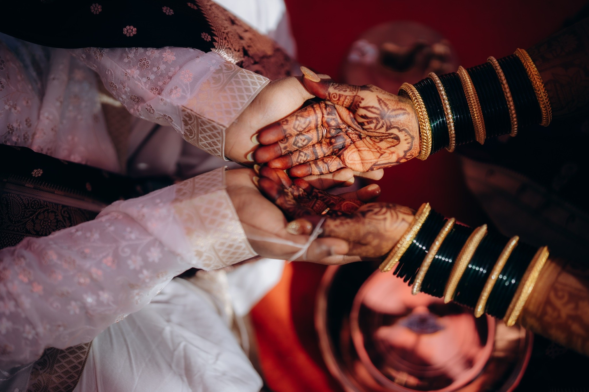 Mayuresh & Harshala. Promise in Pixels — Candid Wedding Photographer & Cinematographer in Mumbai, India