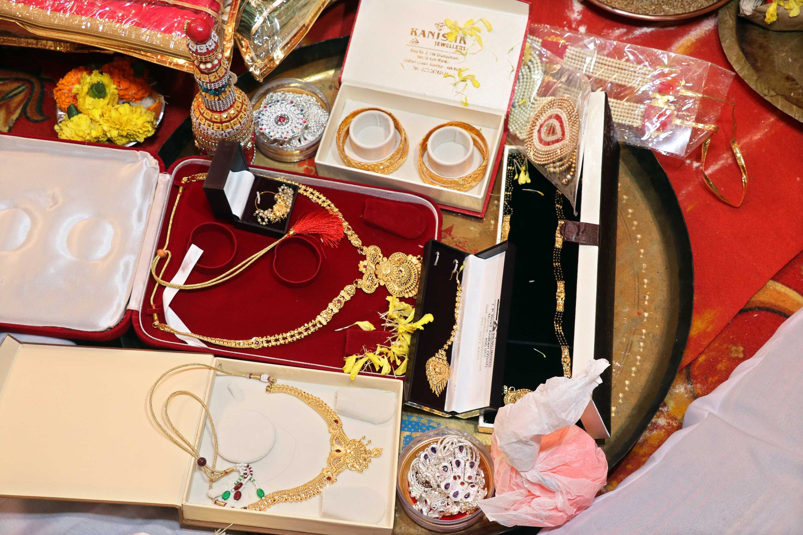 SHASHIKANT WEDS ROSHANI. “Ajay Digital Photo Studio — Capturing Timeless Wedding Moments”