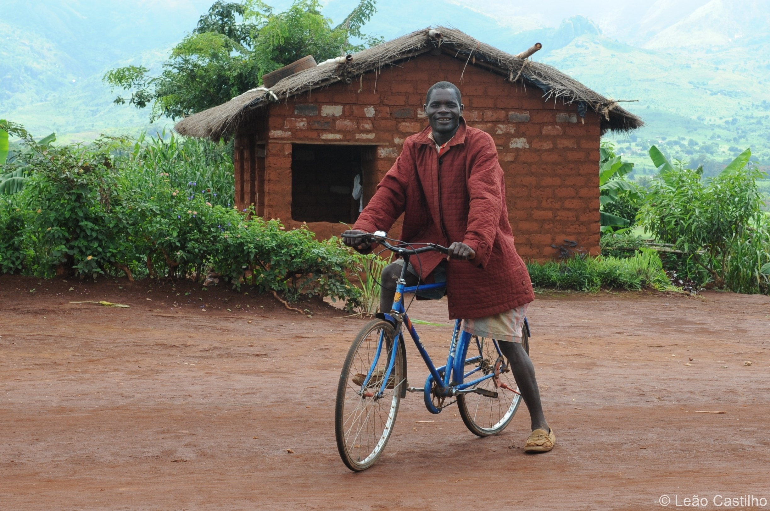 Photos from Mozambique people 1. Simbahalu