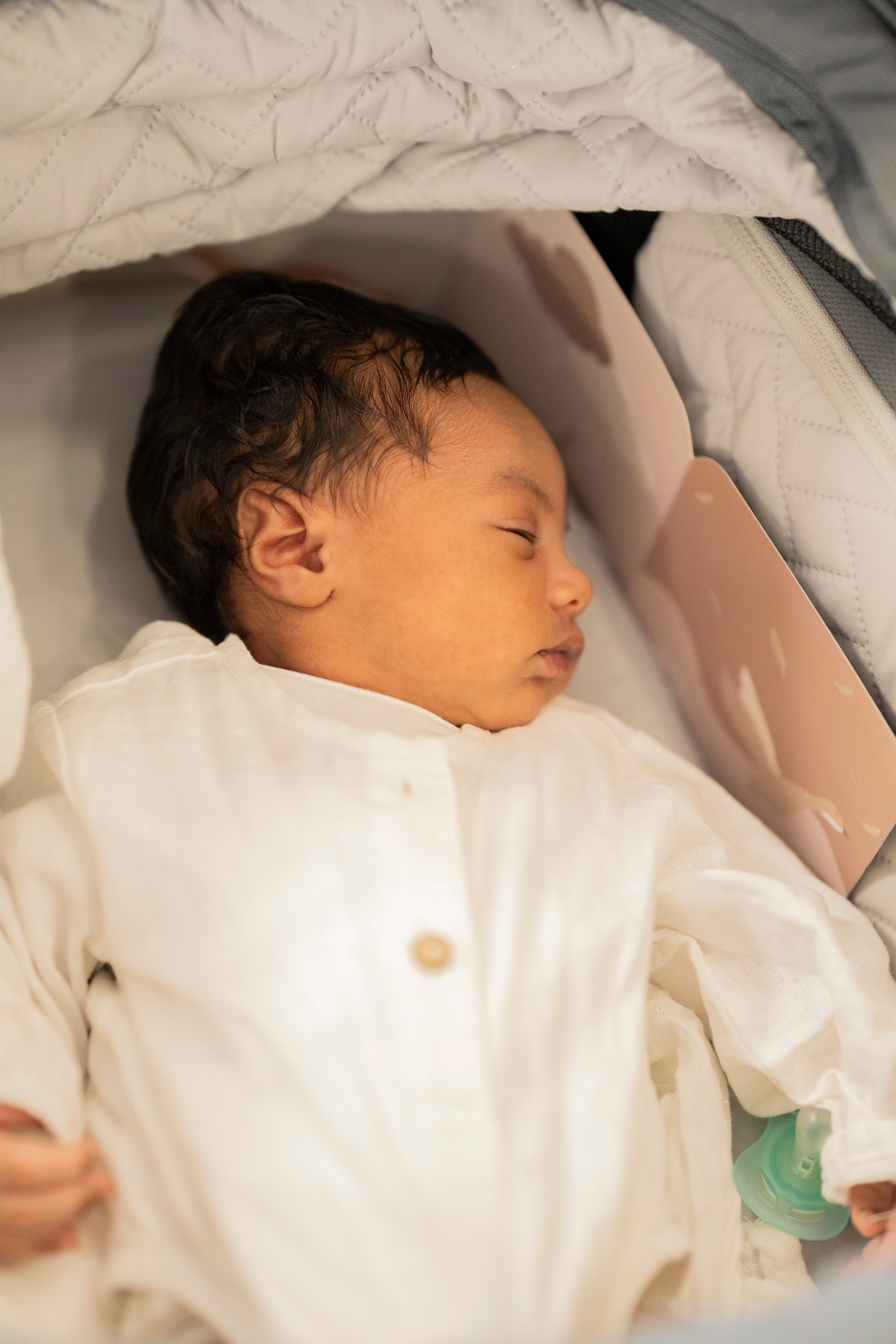 משפחת סלומון. יוסף מזרחי צילום חתונה, ברית וזוגיות. צלם מקצועי שאוהב להוציא אתכם הכי יפים ברגעים הכי מרגשים