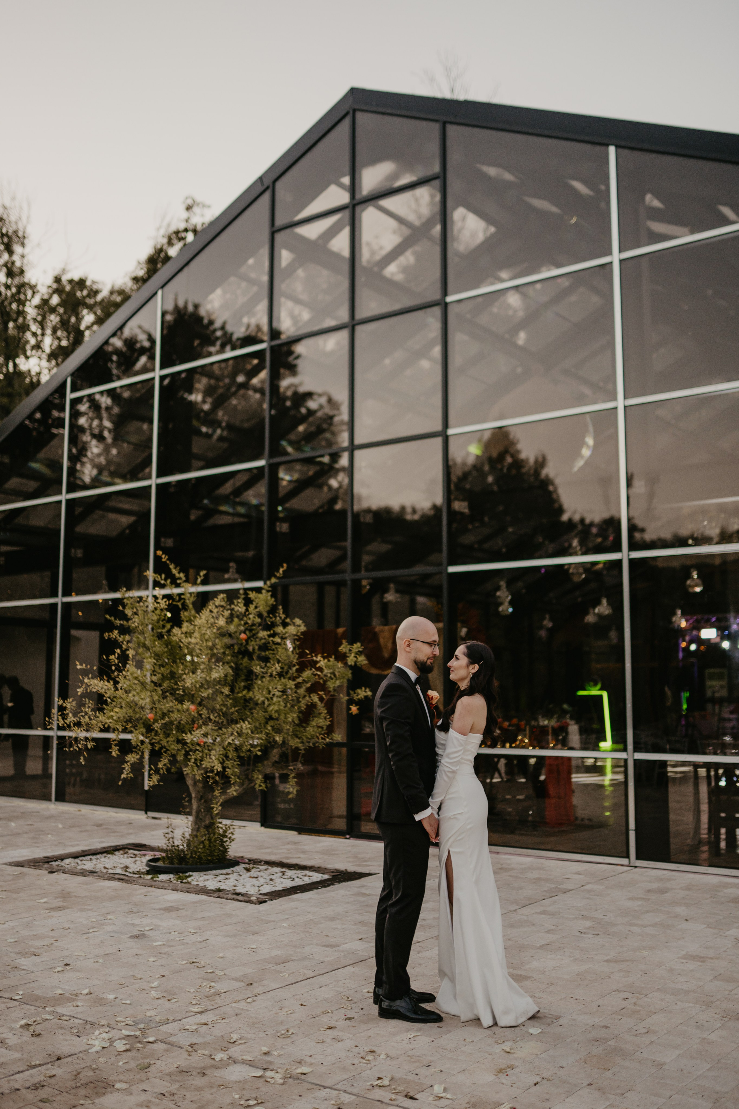 Lavinia & Gabriel. Gabrielacojocariu.com