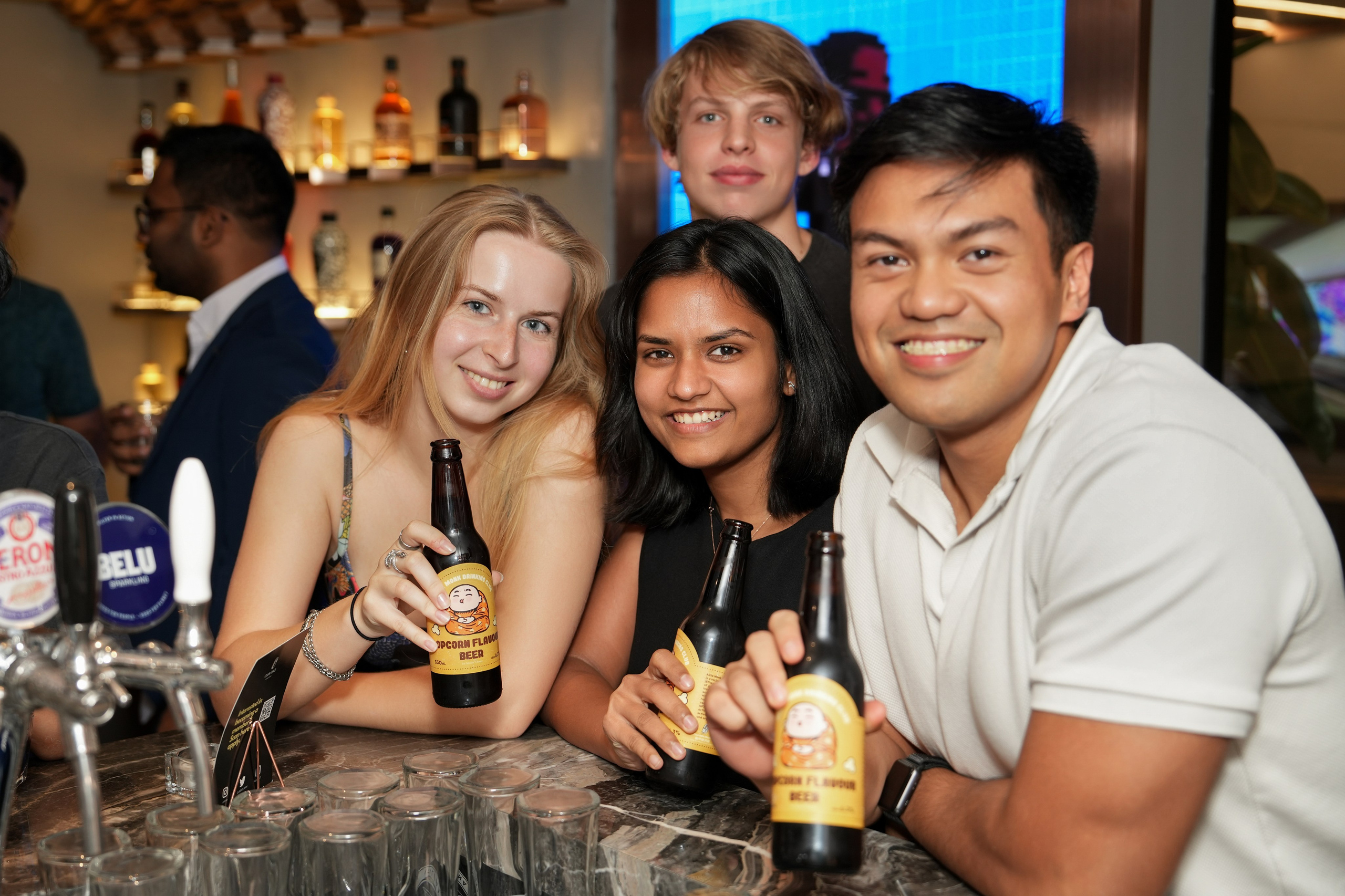 DEFACTOR | CLUB DAO. PHOTOGRAPHER IN HONG KONG (WEDDING, FASHION, FAMILY, EVENTS)