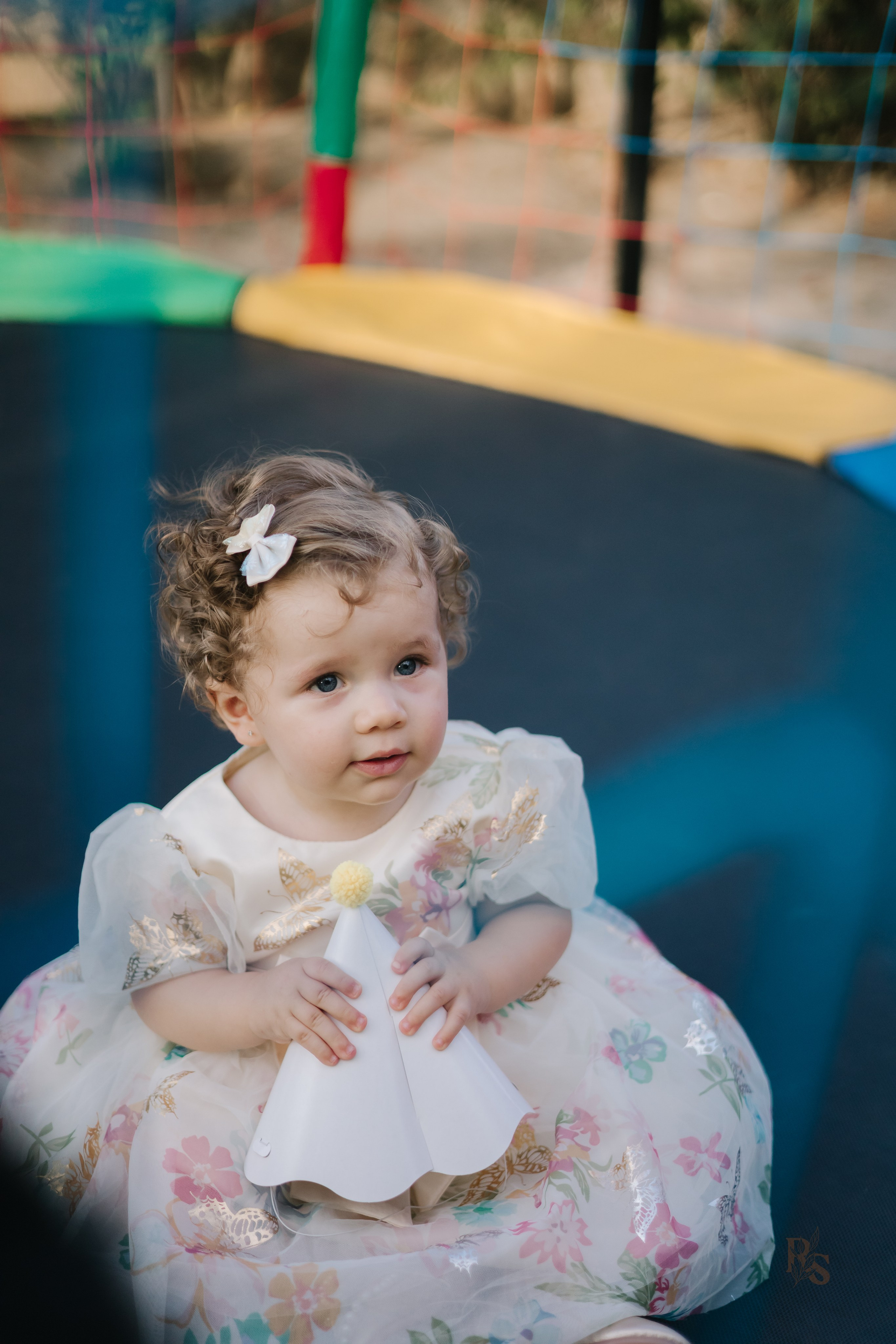 Aurora — 1 ano. Fotógrafo Richard Silvestre — Casamentos na Bahia