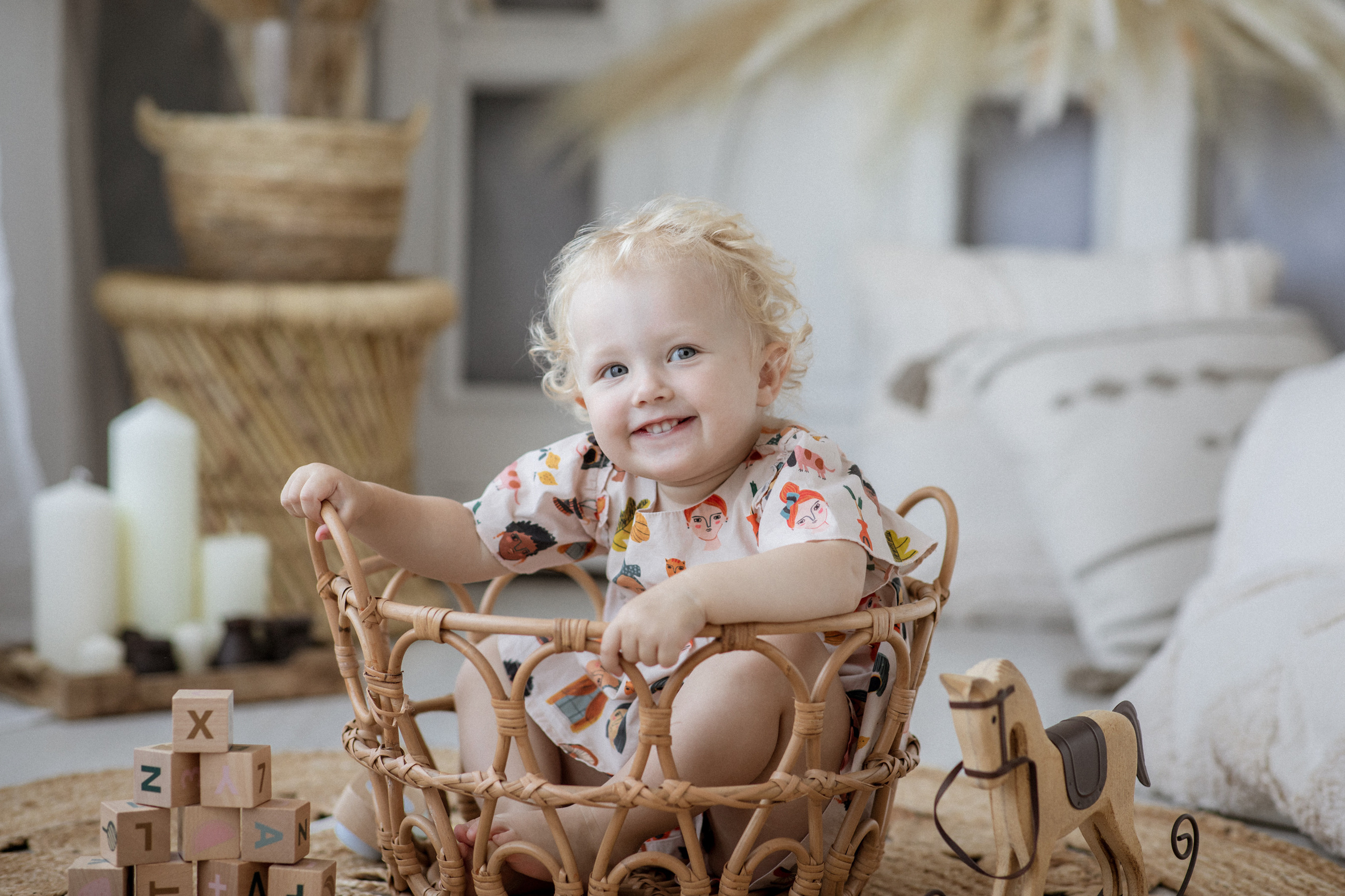 Kinder Shooting im Fotostudio – Natürliche Kinderfotos im Boho Stil. Hochzeitsfotografin in Gütersloh | Authentische Hochzeitsreportagen | TK Photographie