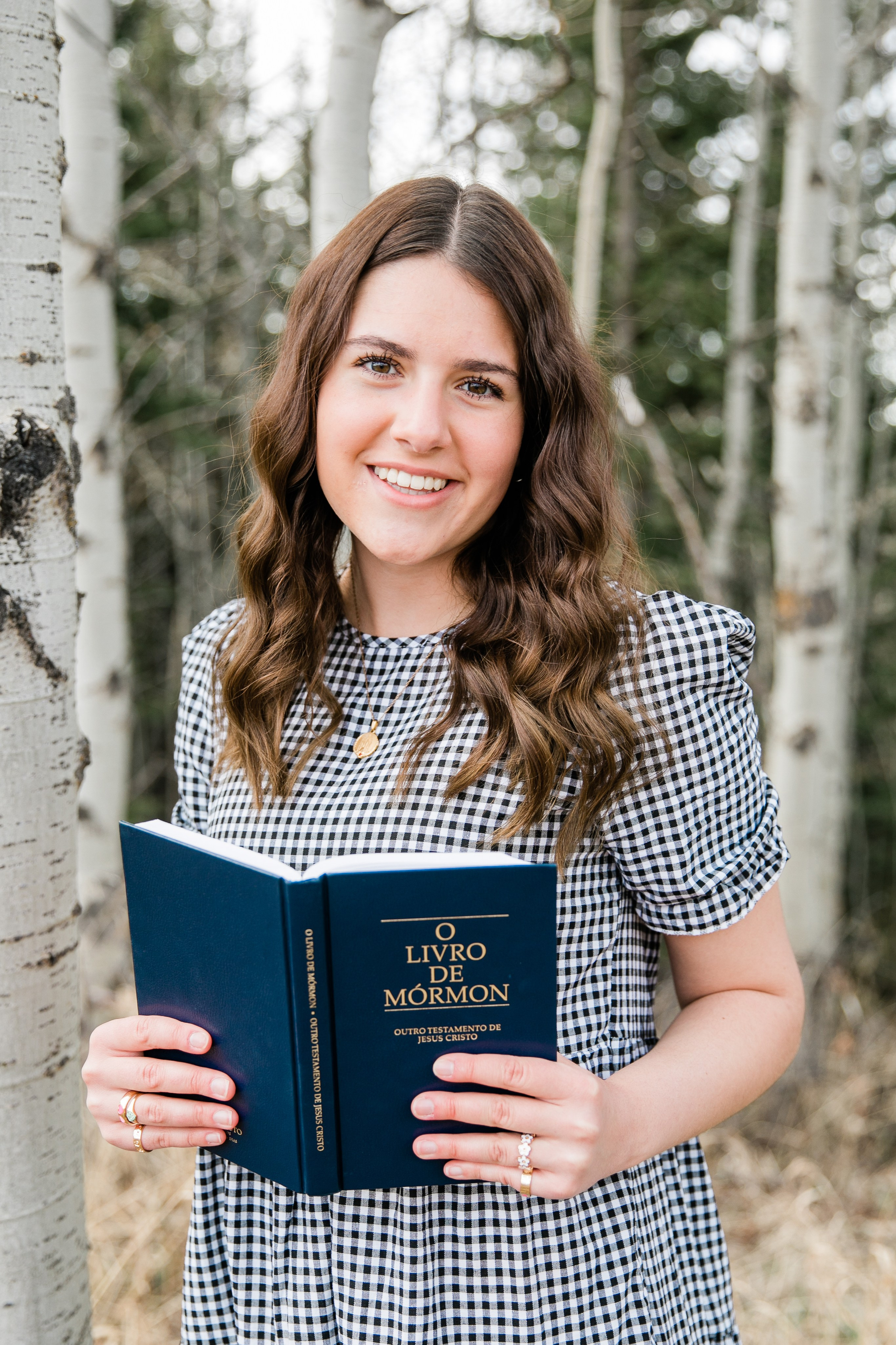 Charity — Fish Creek Portraits. Fotografía accesible en Calgary