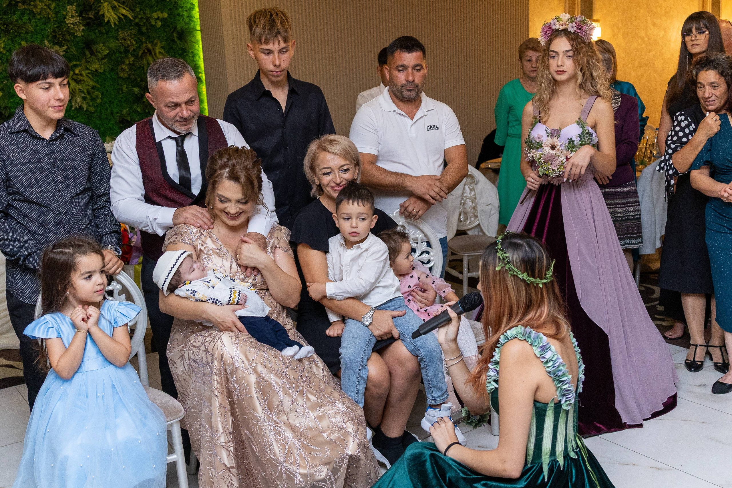 Andrei Sebastian. Moments By Gub