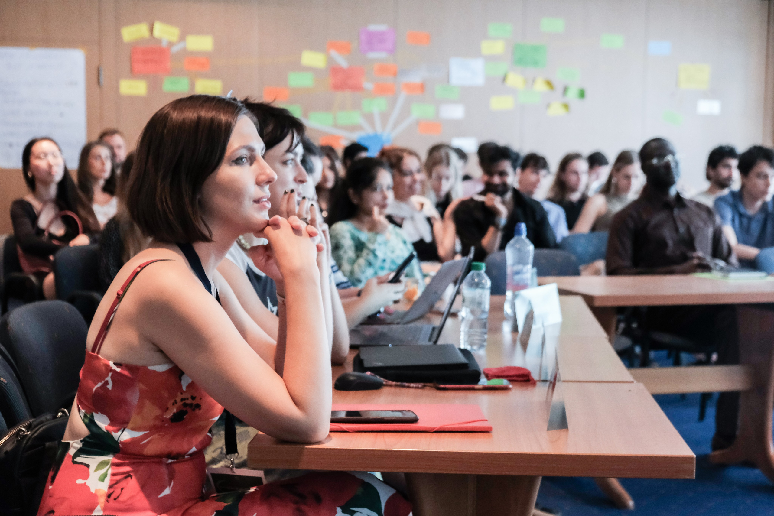 Für Konferenzen. Photo & video storytelling from Berlin