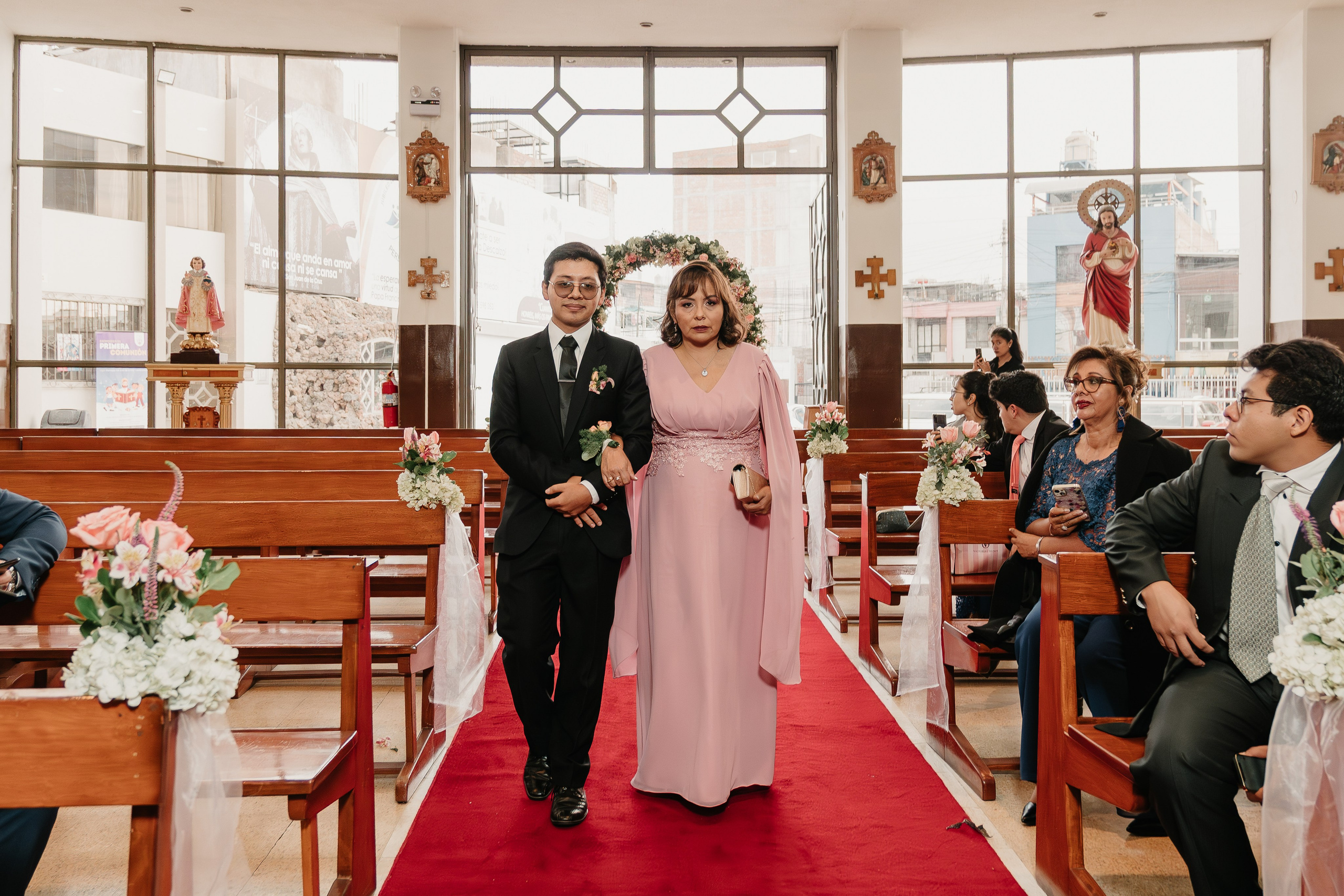 ALEJANDRA + RODRIGO BODA RELIGIOSA. Studio KVTA | Fotografía y Video de Bodas en Arequipa