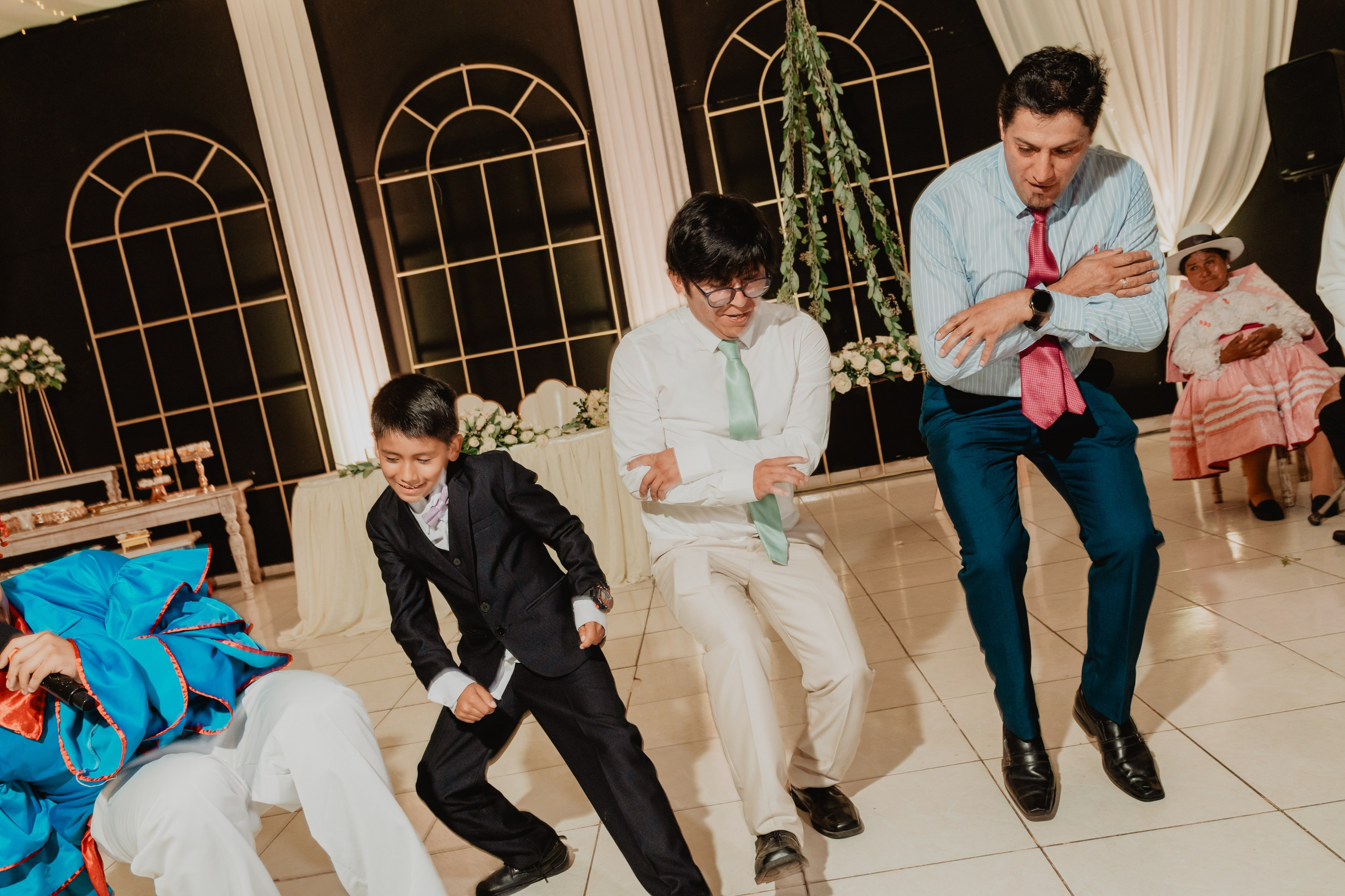 FERNANDO + MARIBEL | BODA RELIGIOSA. Studio KVTA | Fotografía y Video de Bodas en Arequipa