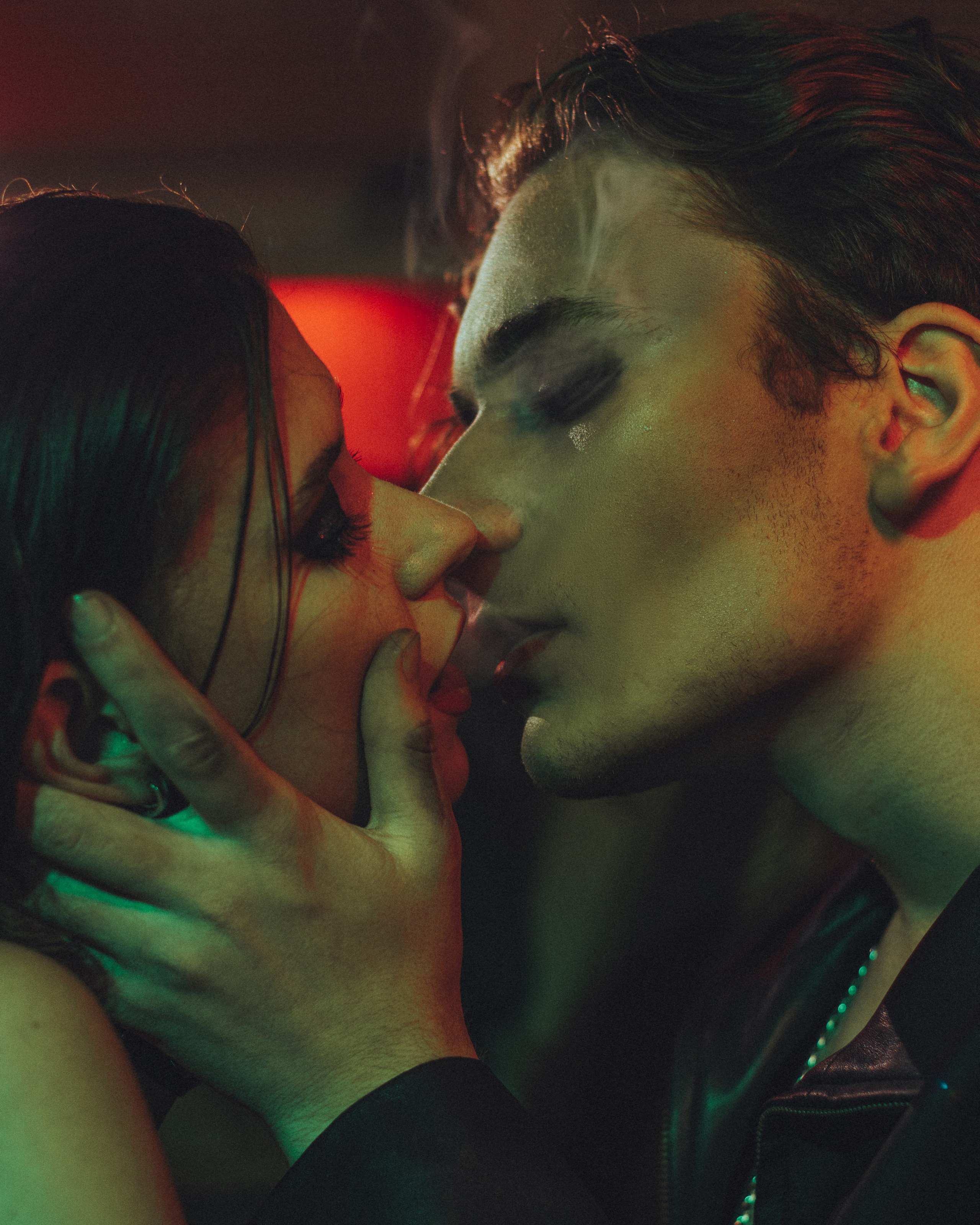 Студія. Фотограф | Відеооператор Нікополь Олег Ісаченко