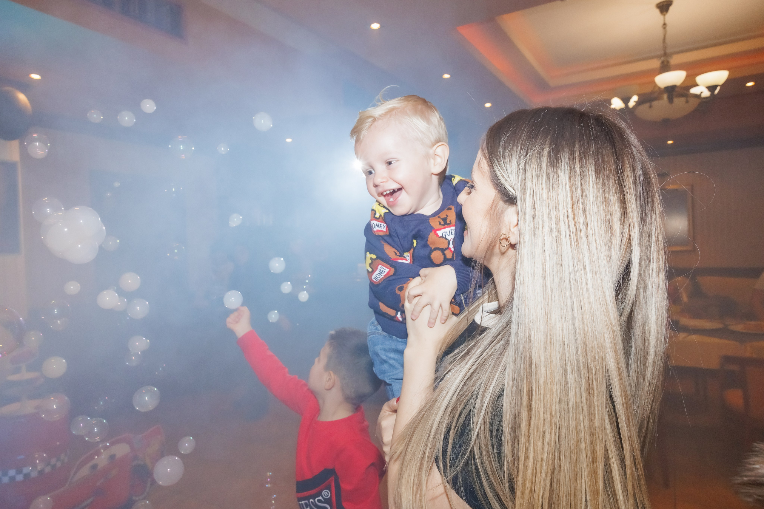 Честит Рожден Ден. Фотограф Ирина Йотова