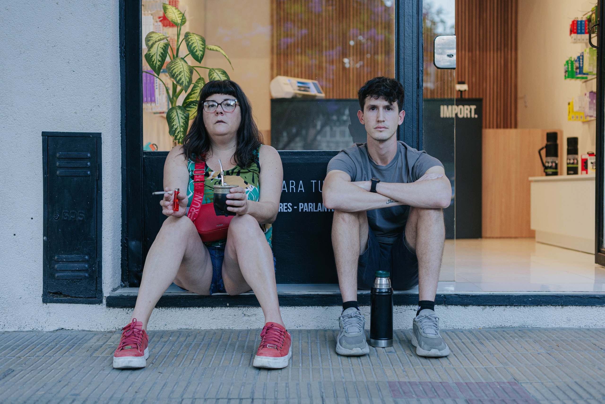 Docdocdoc. 15 strangers. Photographer @elmirkami in the city of Buenos Aires