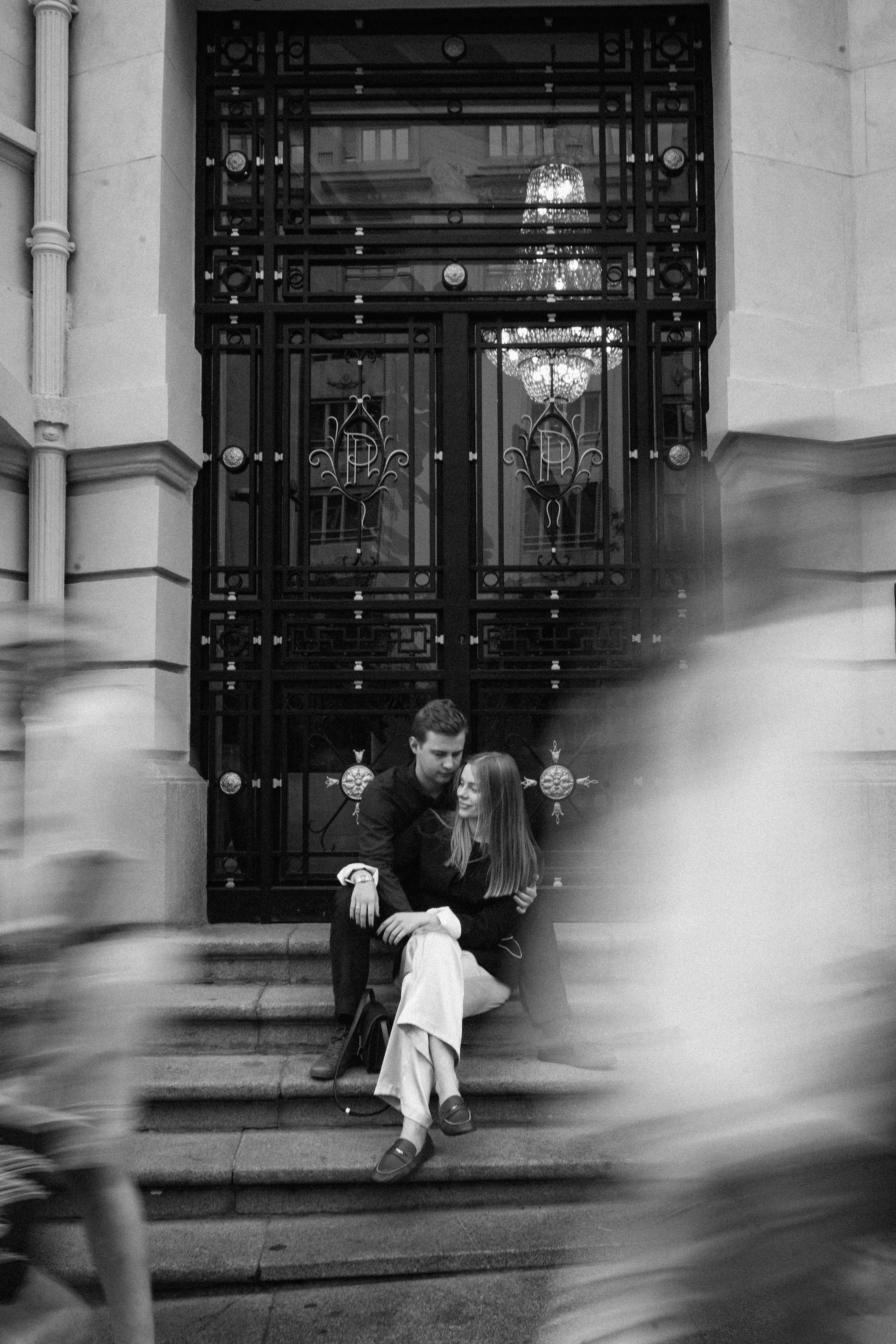 Marriage Proposal in Madrid historic Center. Photographer in Madrid, Spain. Alyona Belyaninova