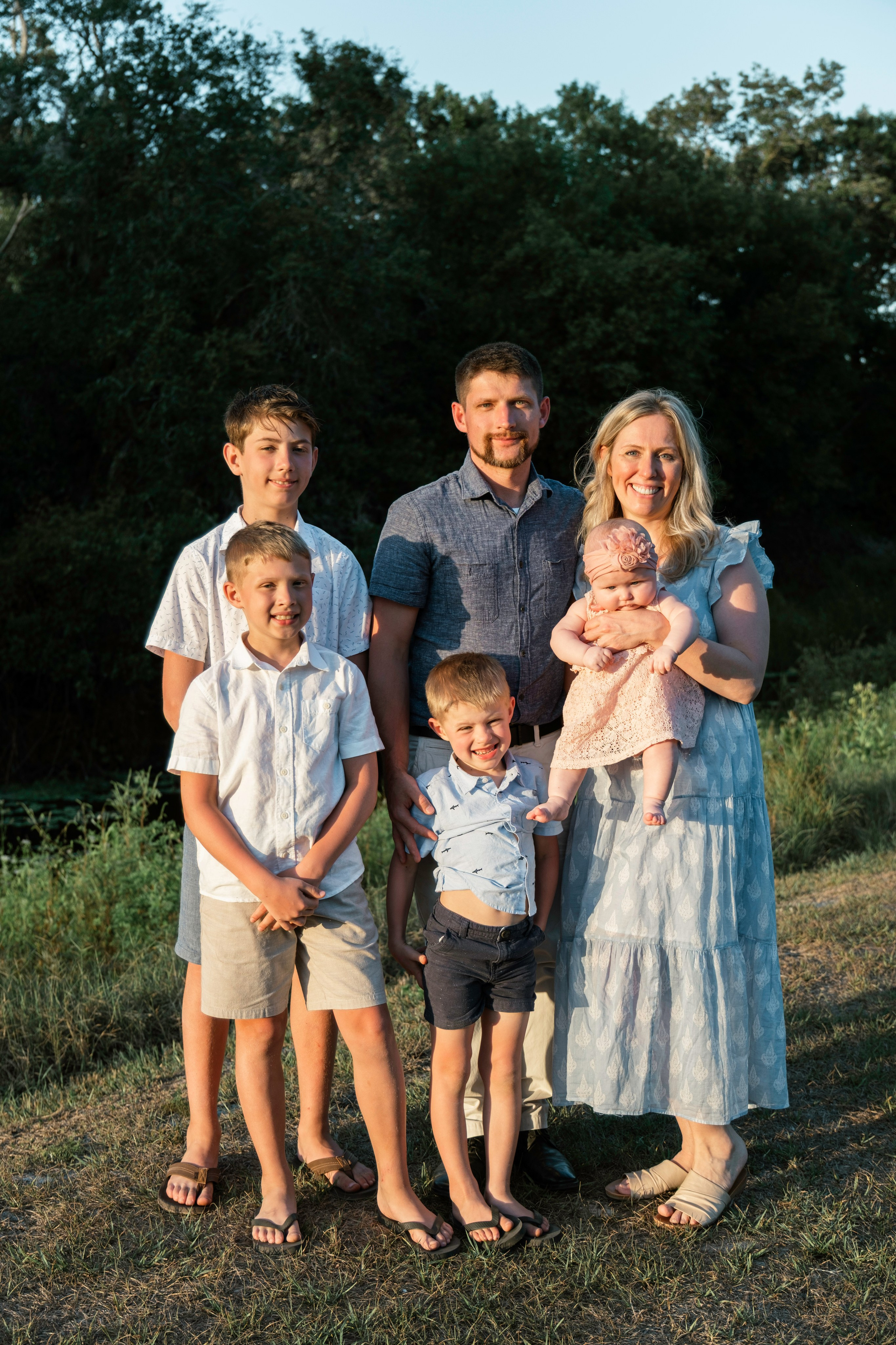 Anastasia and family. Photographer Vladmir Gladkov