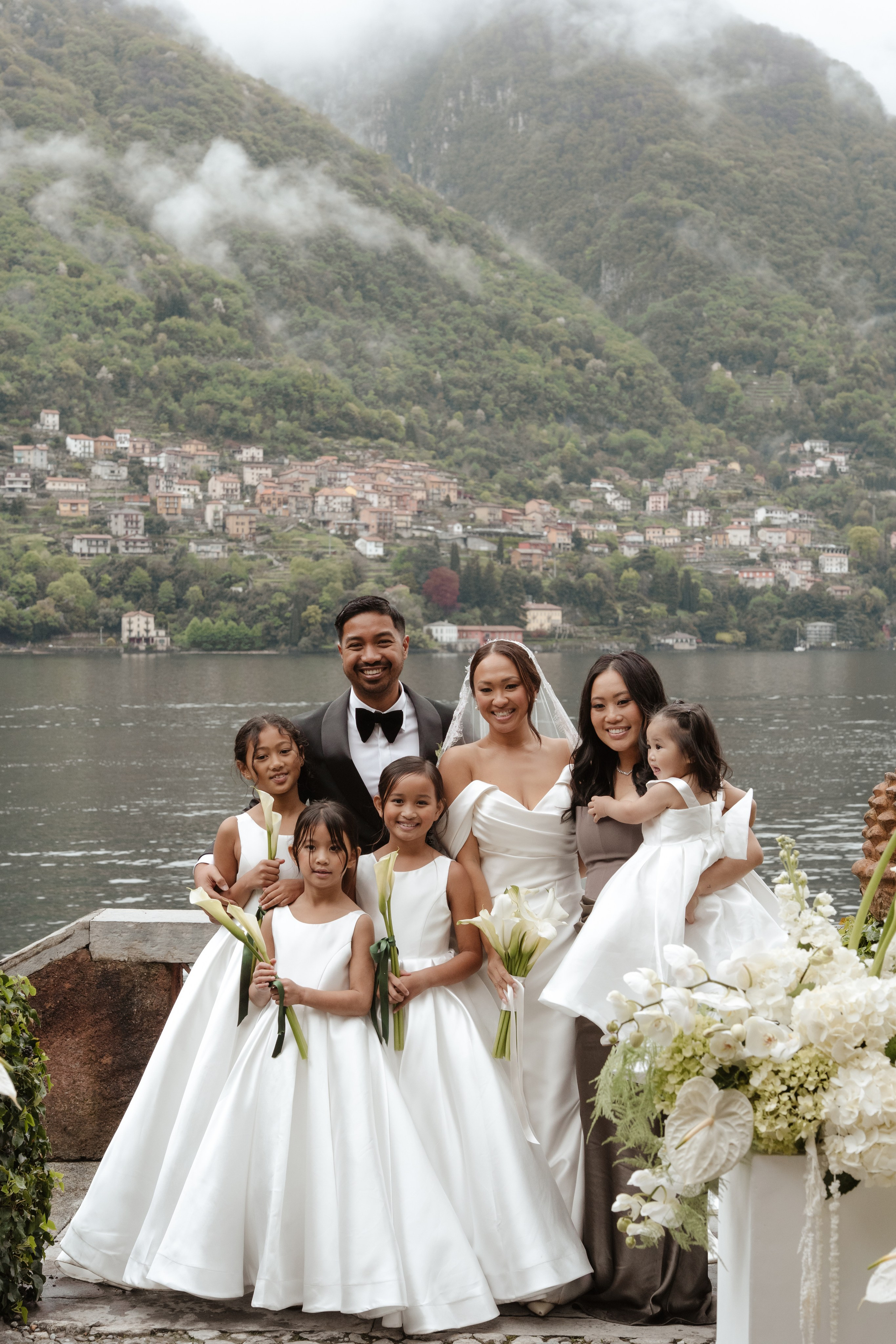 BEATRICE AND RAFAELE_LAKE COMO_Villa Regina Teodolinda. PHOTOGRAPHER IN ITALY