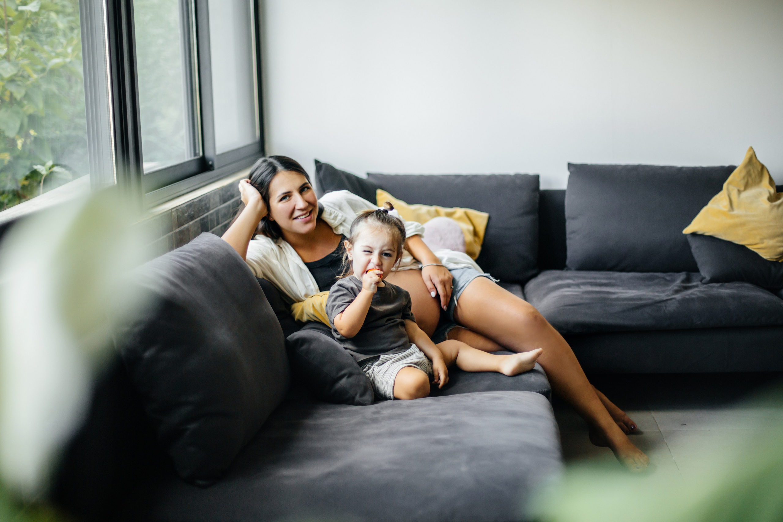 Home story. Family photographer in Israel