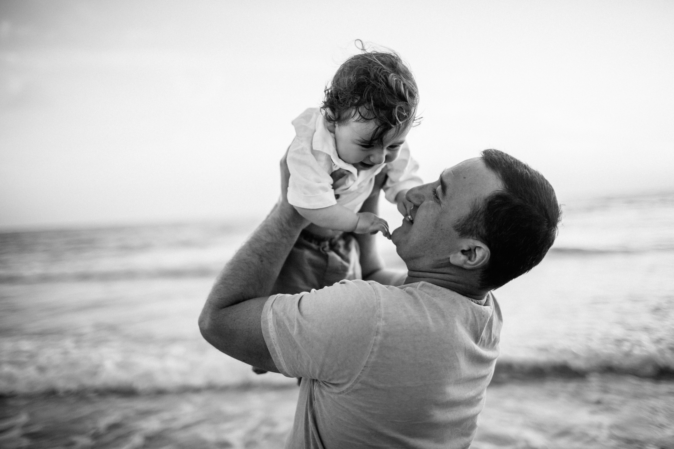 Studentim beach / Eithan 9 month. Family photographer in Israel