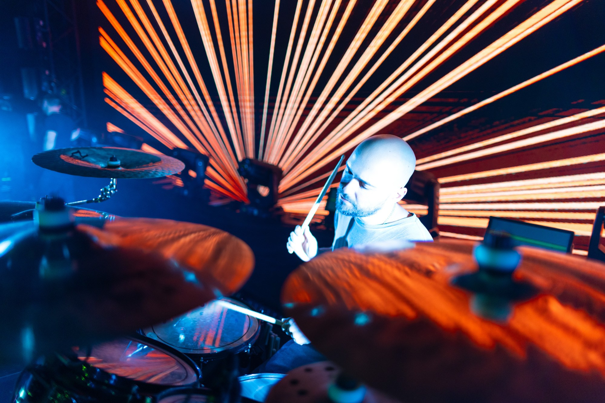 Noise MC. Dmitrii Lukinykh | Visuelles Storytelling & Cinematische Fotografie in Hamburg