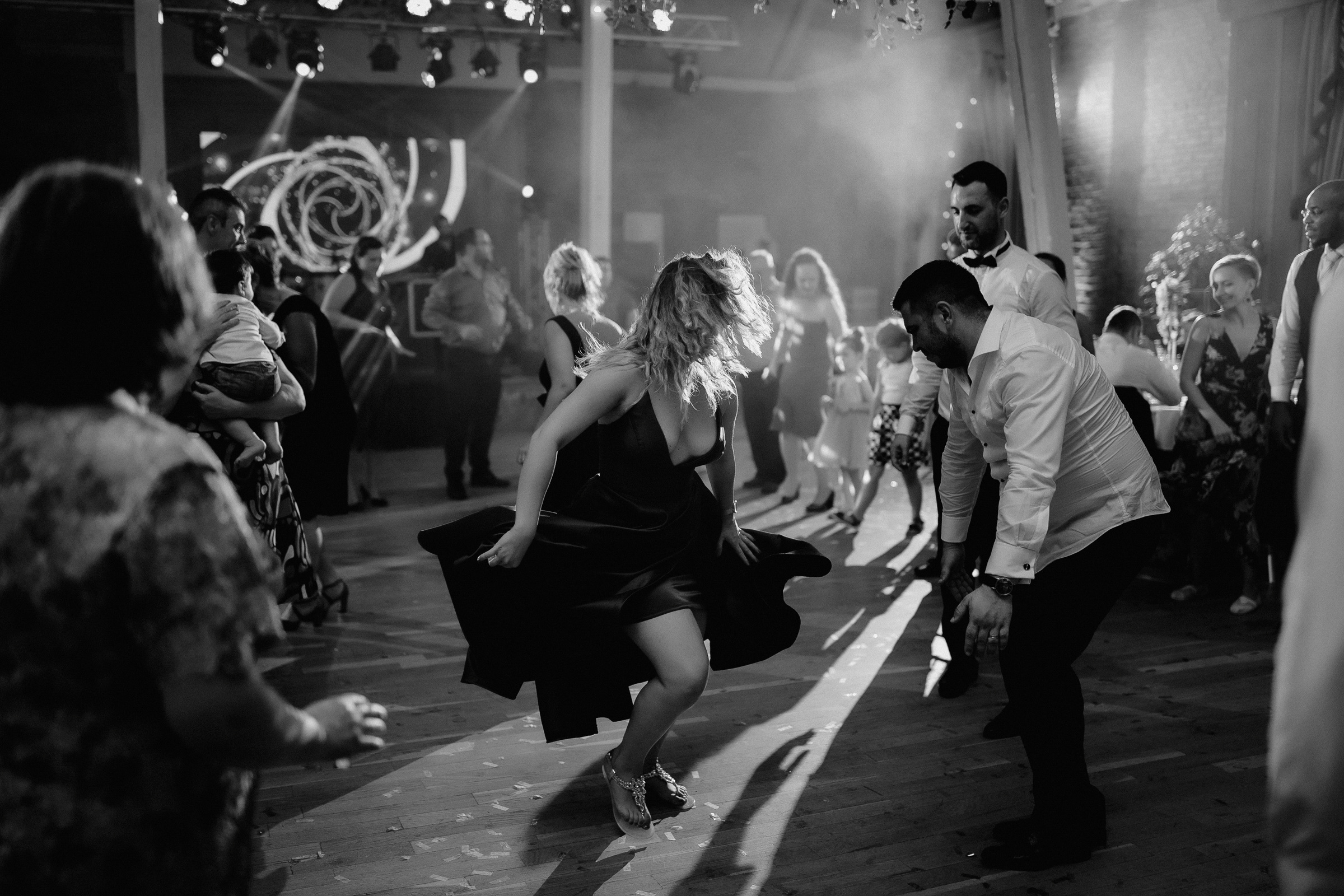 Unda iubirii  -Romania-. Servicii Foto Video în Chișinău și Europa ID-Brothers