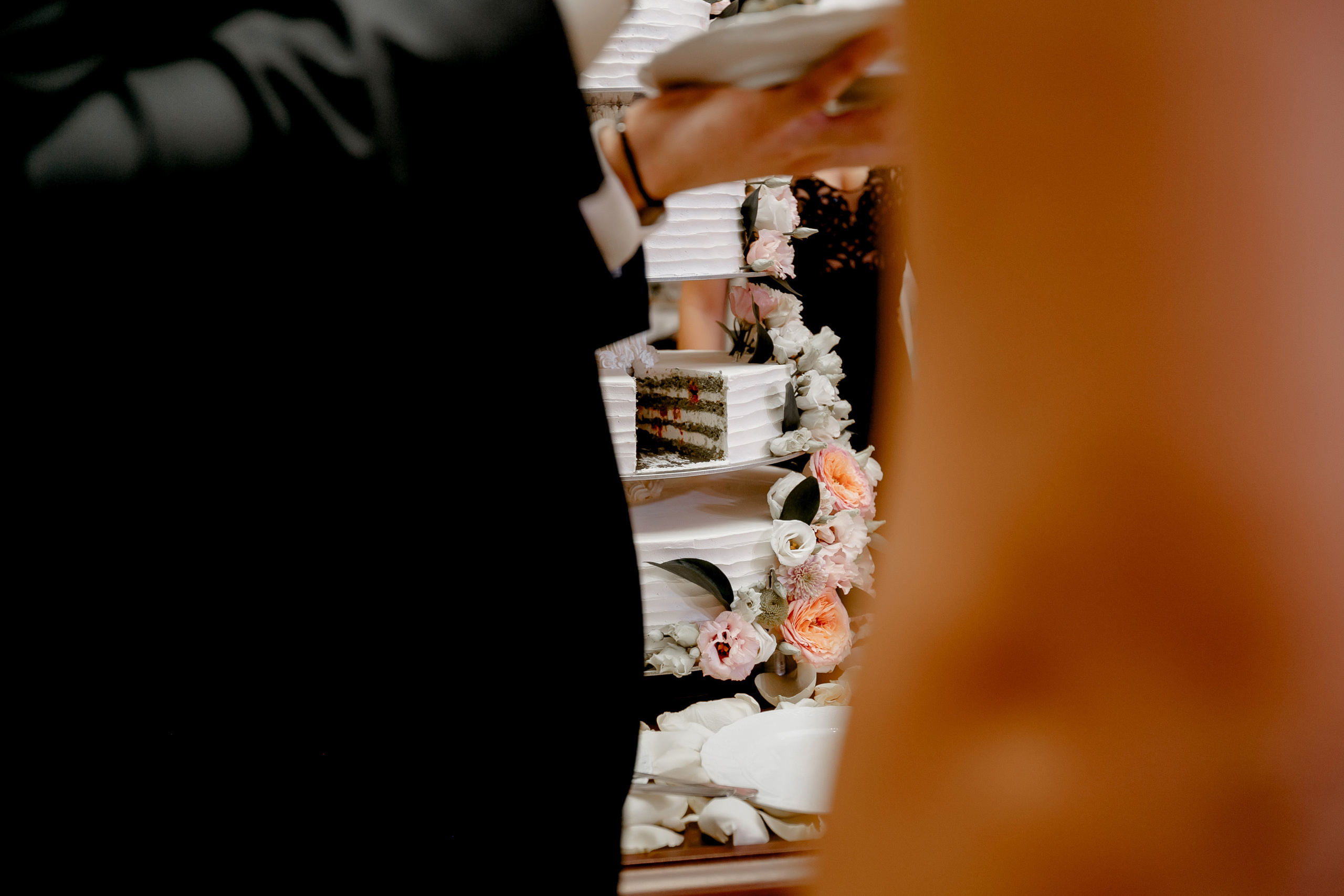 Dragoste în contrast -Moldova-. Servicii Foto Video în Chișinău și Europa ID-Brothers