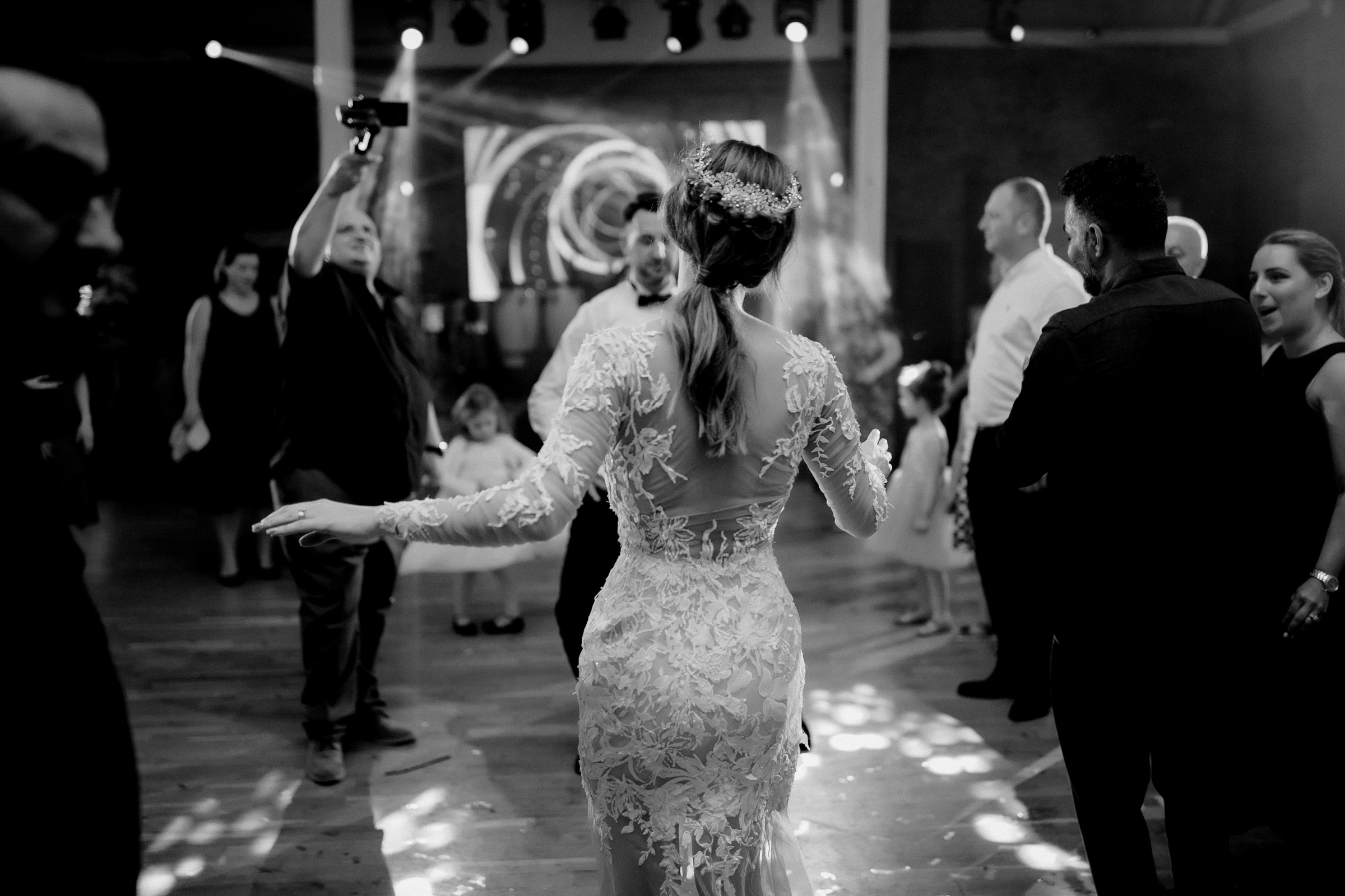 Unda iubirii  -Romania-. Servicii Foto Video în Chișinău și Europa ID-Brothers