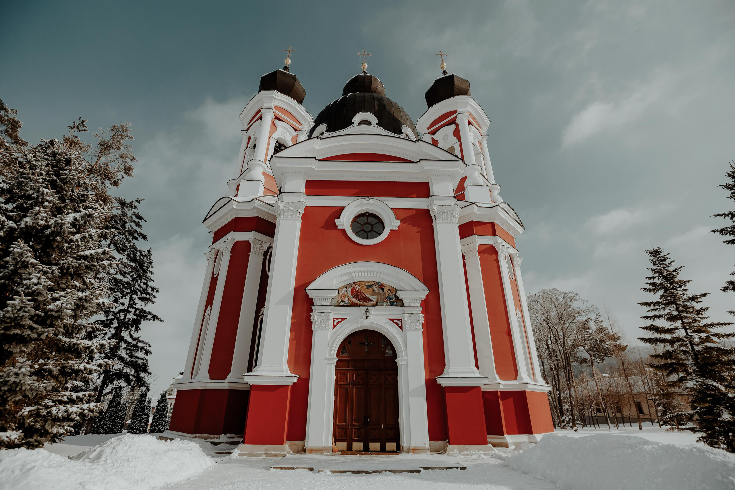 Dragoste în contrast -Moldova-. Servicii Foto Video în Chișinău și Europa ID-Brothers