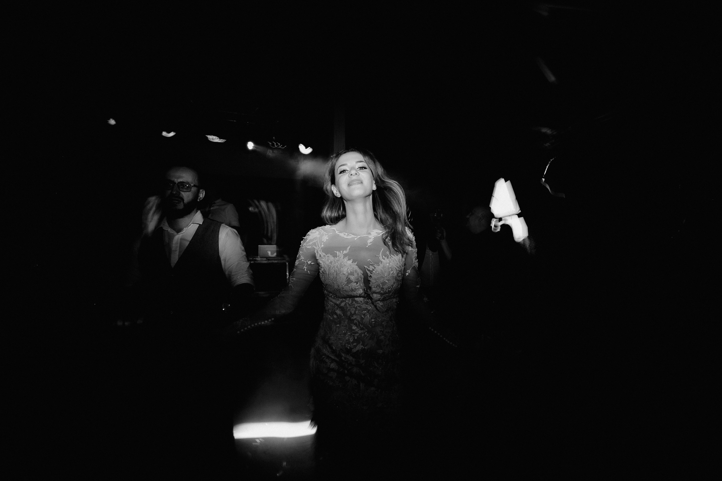 Unda iubirii  -Romania-. Servicii Foto Video în Chișinău și Europa ID-Brothers